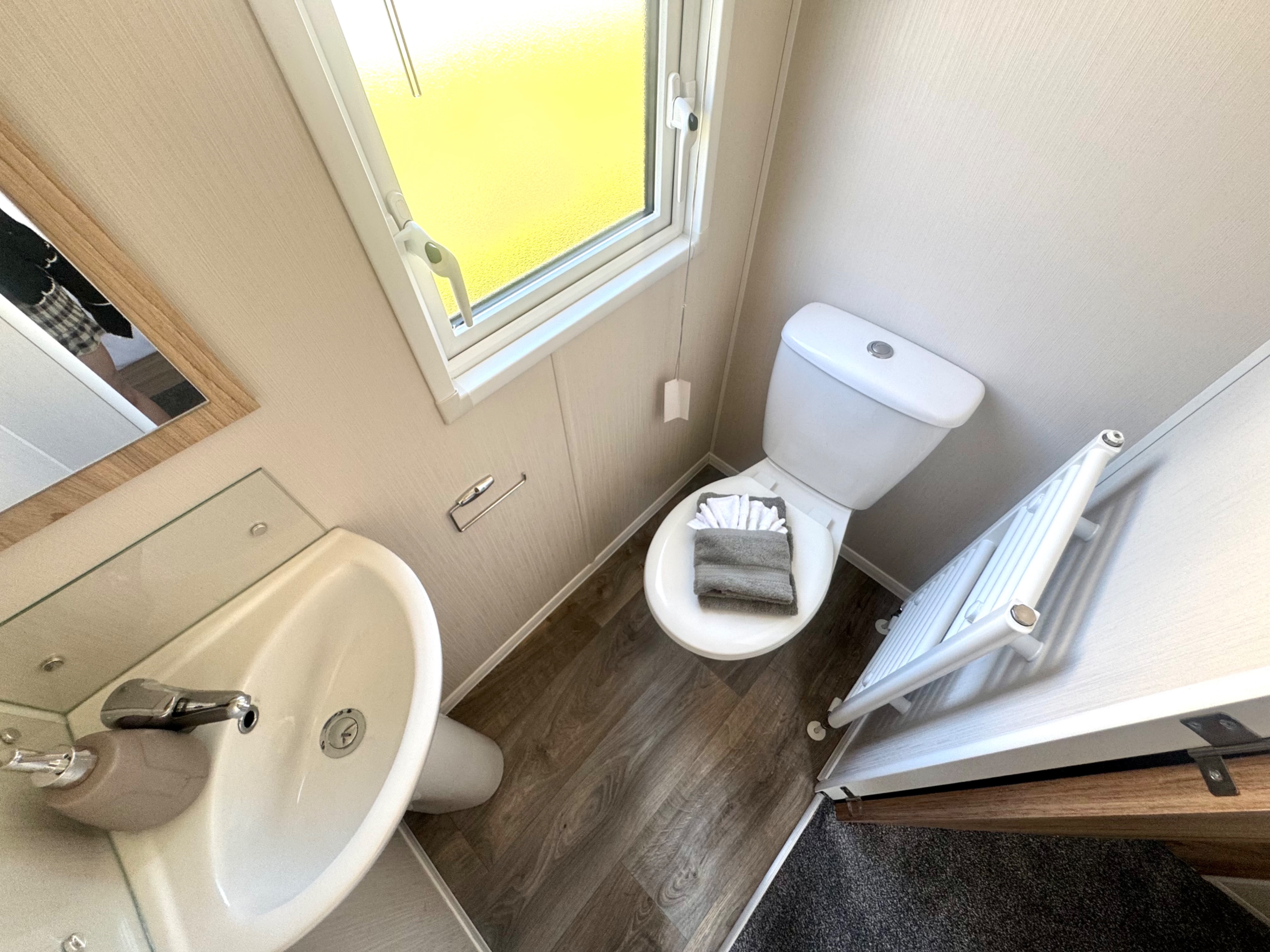 Photo of Willerby Lamberhurst 2024 (Static Caravan)