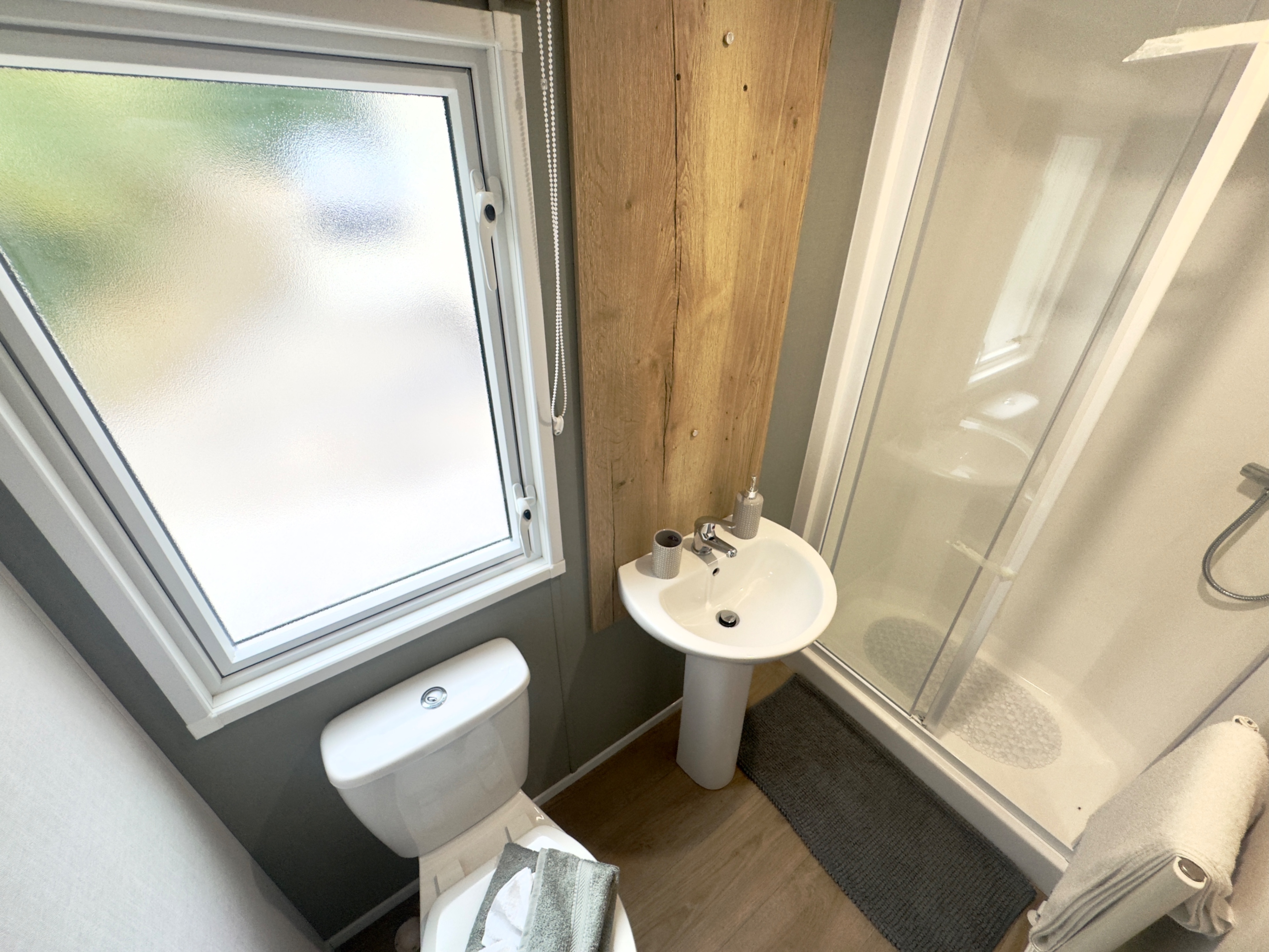 Photo of Willerby Midhurst 2024 (Static Caravan)