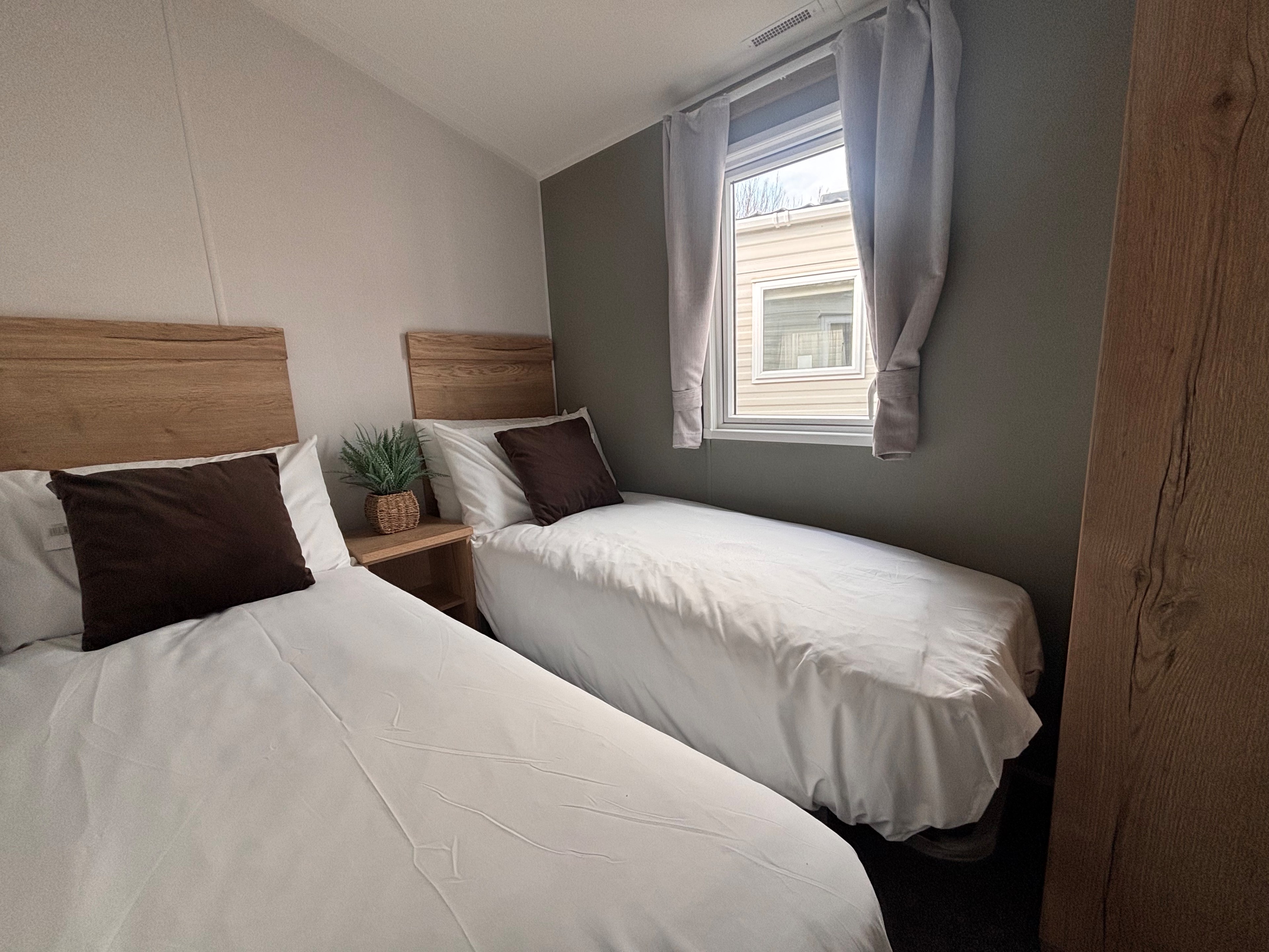 Photo of Willerby Midhurst 2024 (Static Caravan)