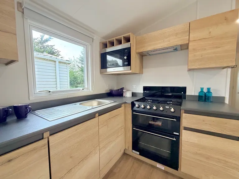 Willerby-Midhurst-2024-CAR0063208-141210369.jpeg