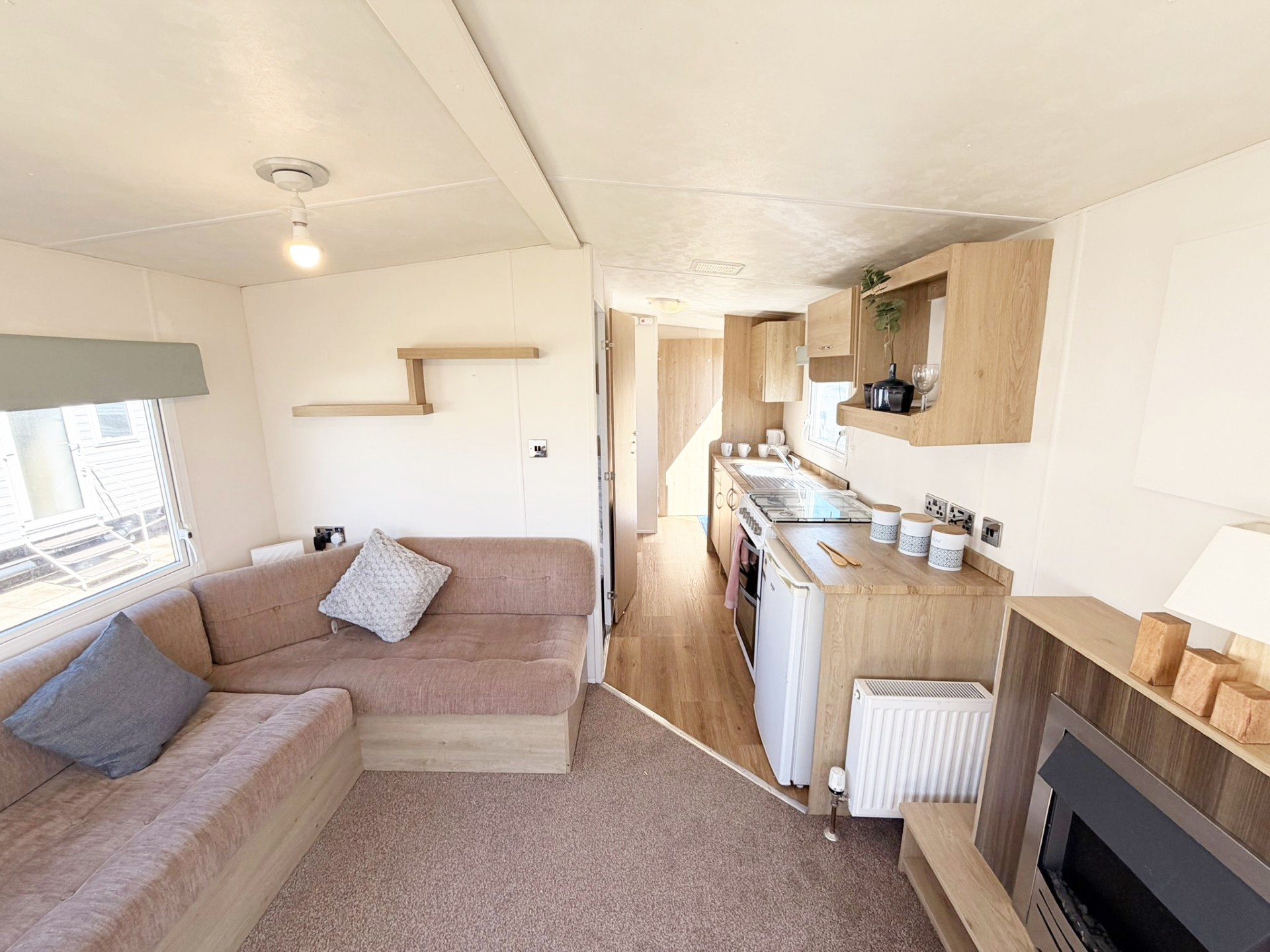 Photo of Delta Santana 2012 (Static Caravan)