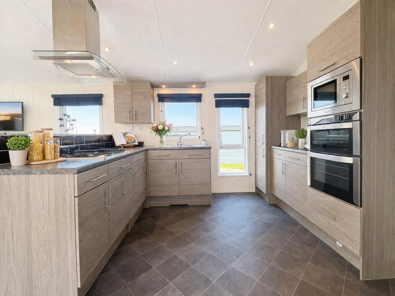 Photo of Delta Desire 2015 (Luxury Lodge)