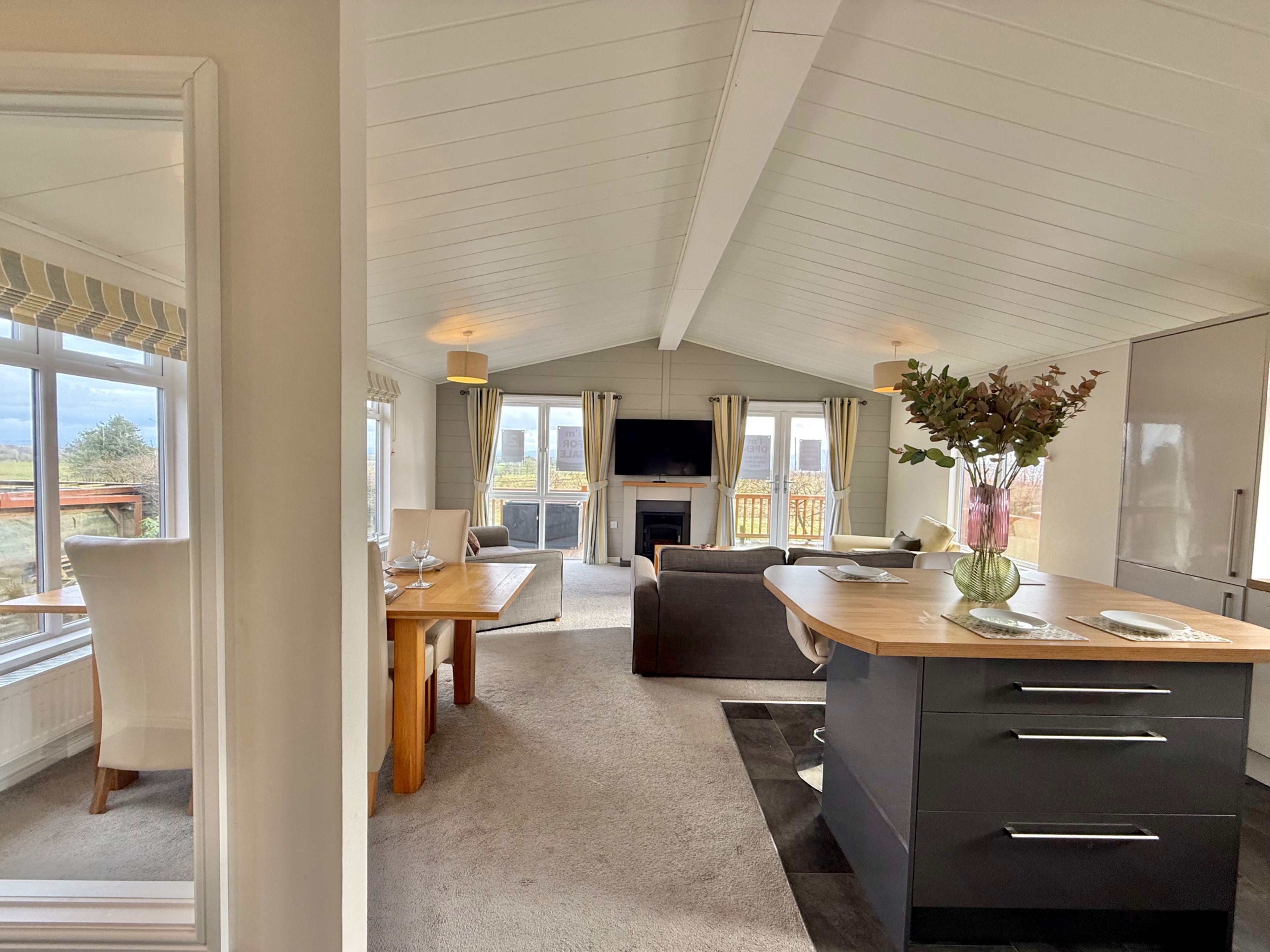 Photo of Prestige Buckland Lodge 2018 (Luxury Lodge)