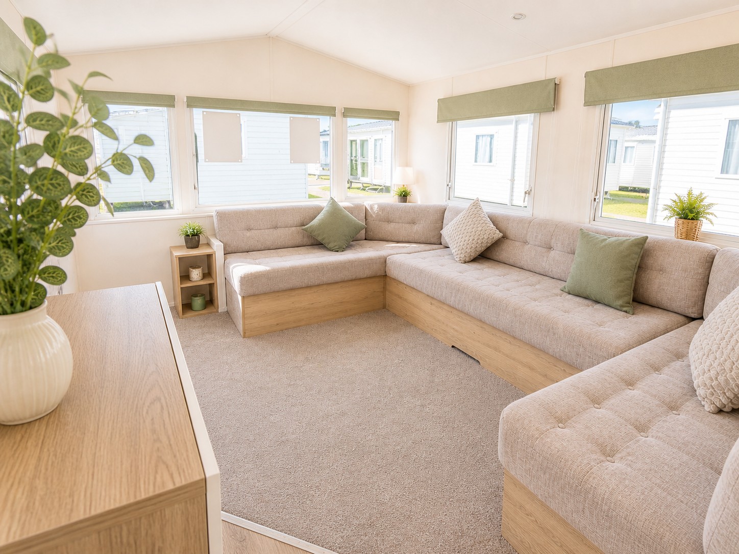 Photo of Delta Santana 2012 (Static Caravan)