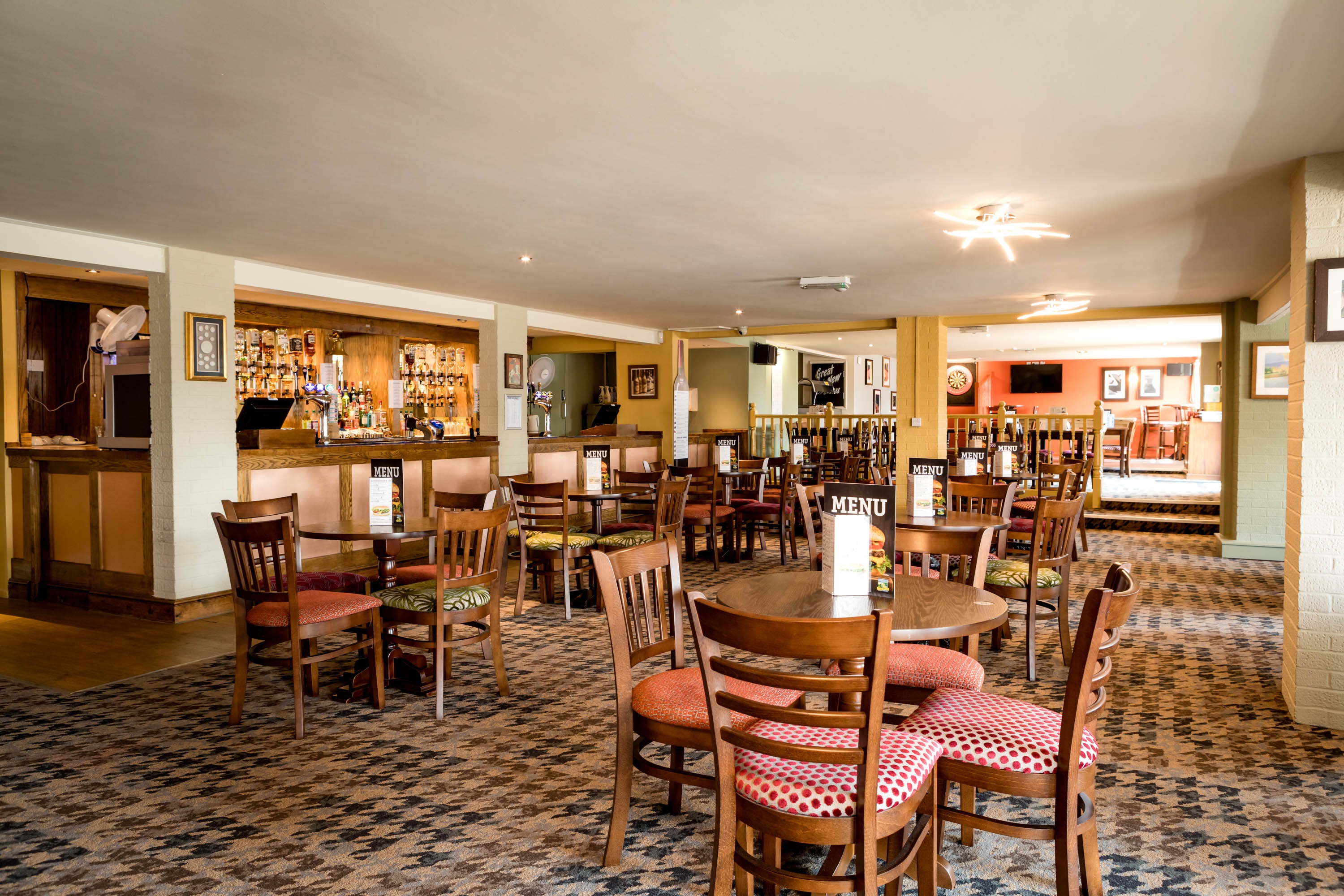 Restaurant & bar