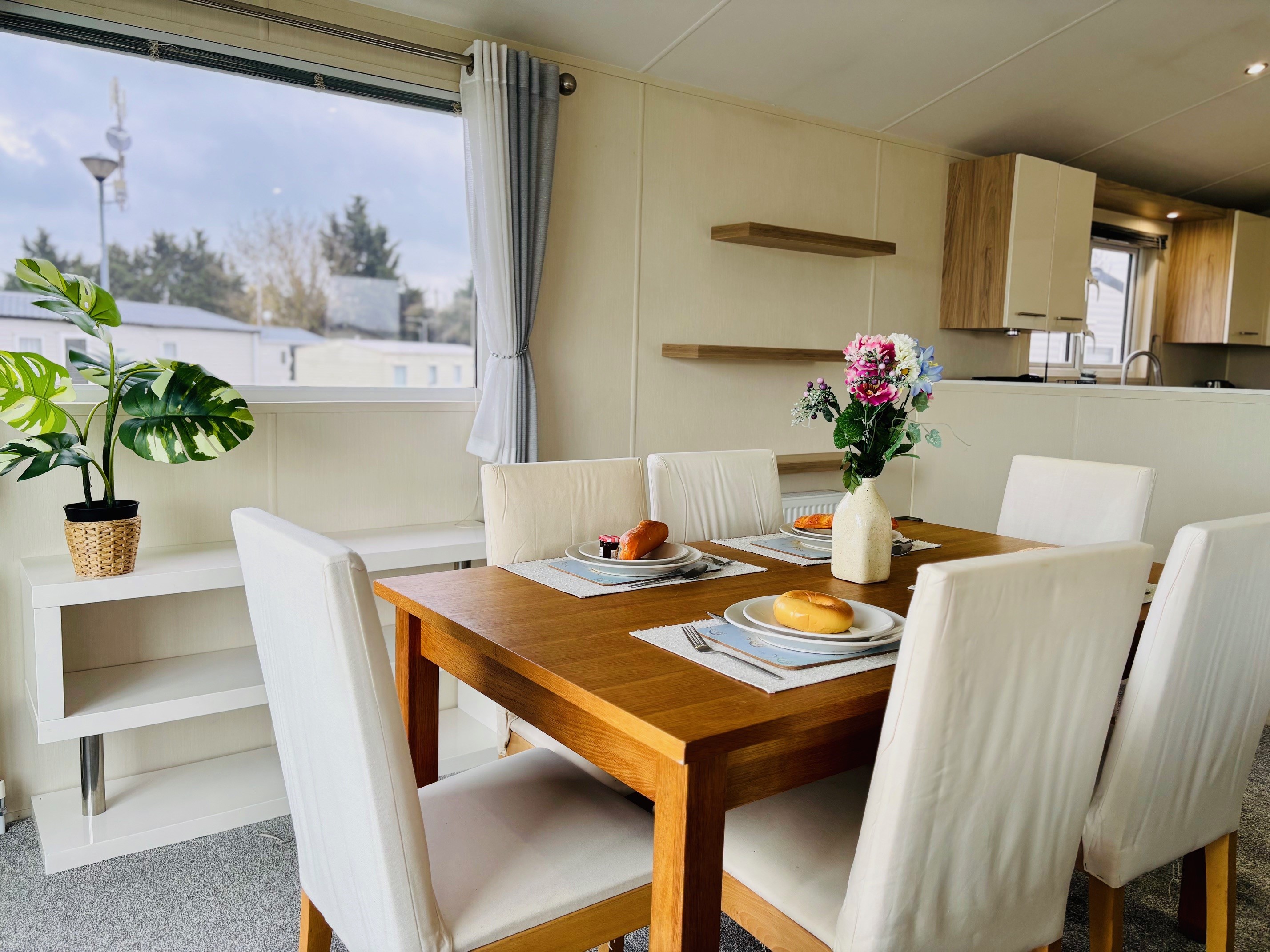 Photo of Willerby Cadence 2016 (Luxury Lodge)