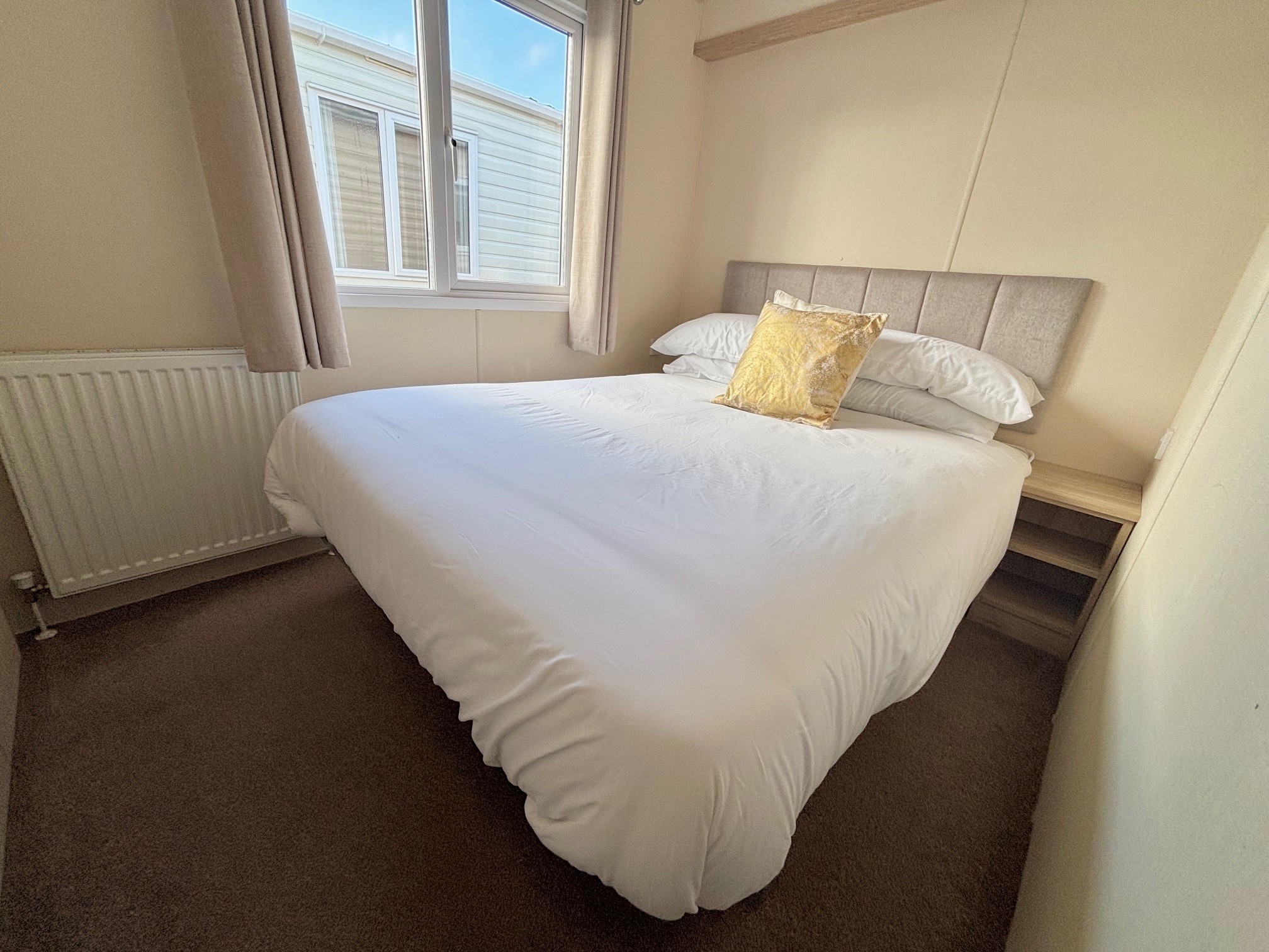 Photo of Regal Tempo 2016 (Static Caravan)