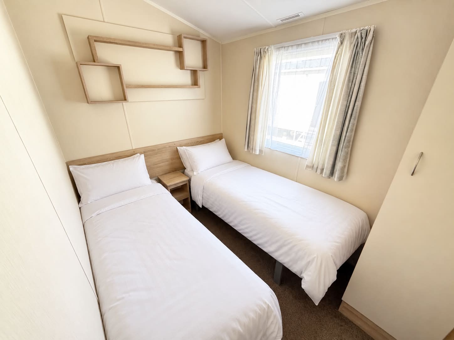 Photo of Willerby Lymington 2016 (Static Caravan)