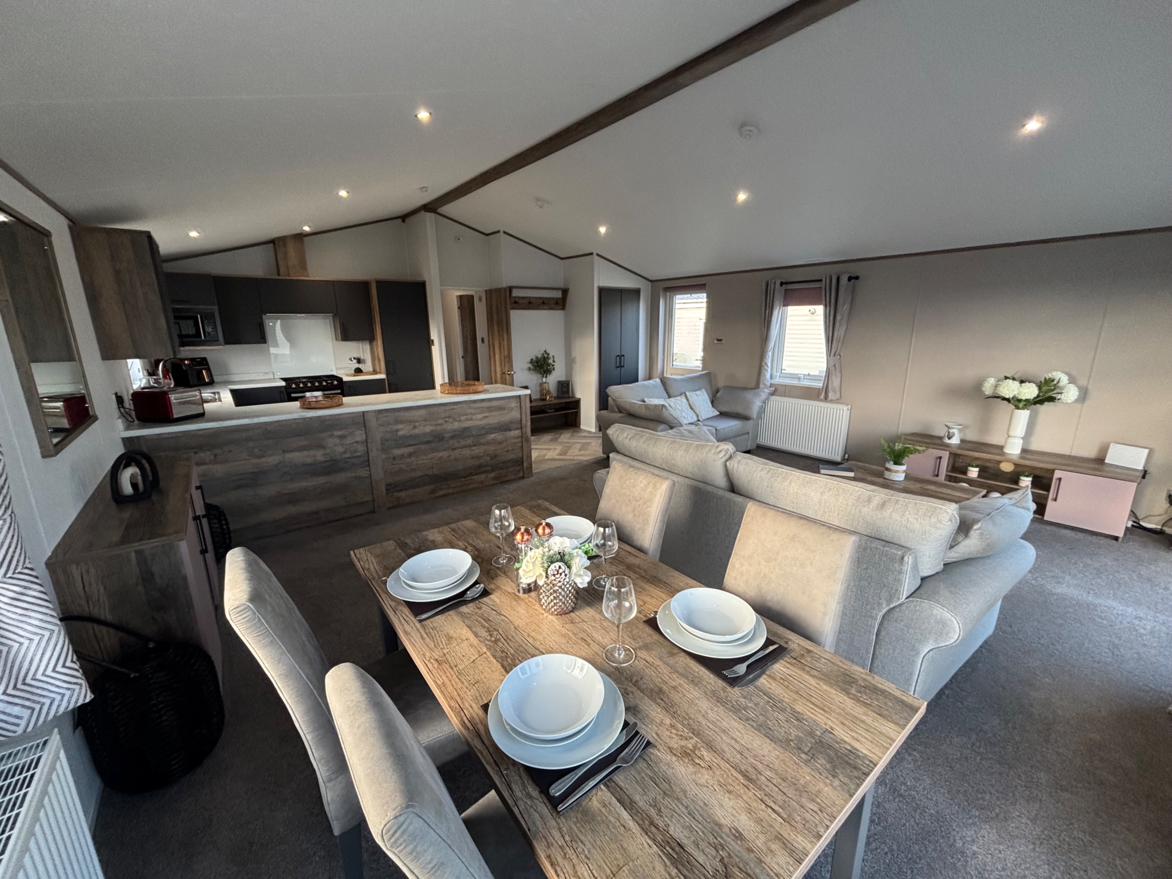 Photo of Willerby Horsham 2025 (Luxury Lodge)