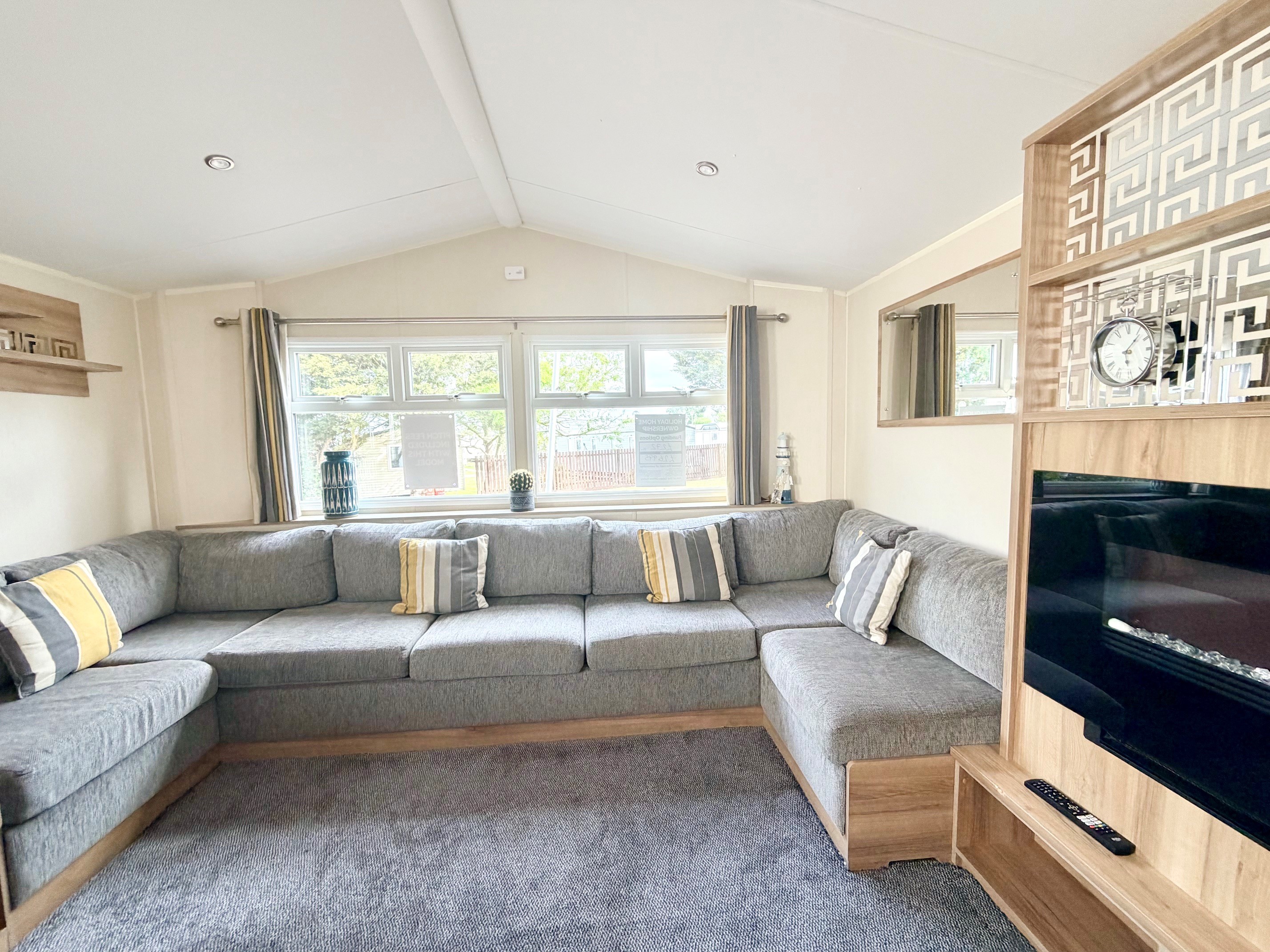Photo of Willerby Lymington 2017 (Static Caravan)