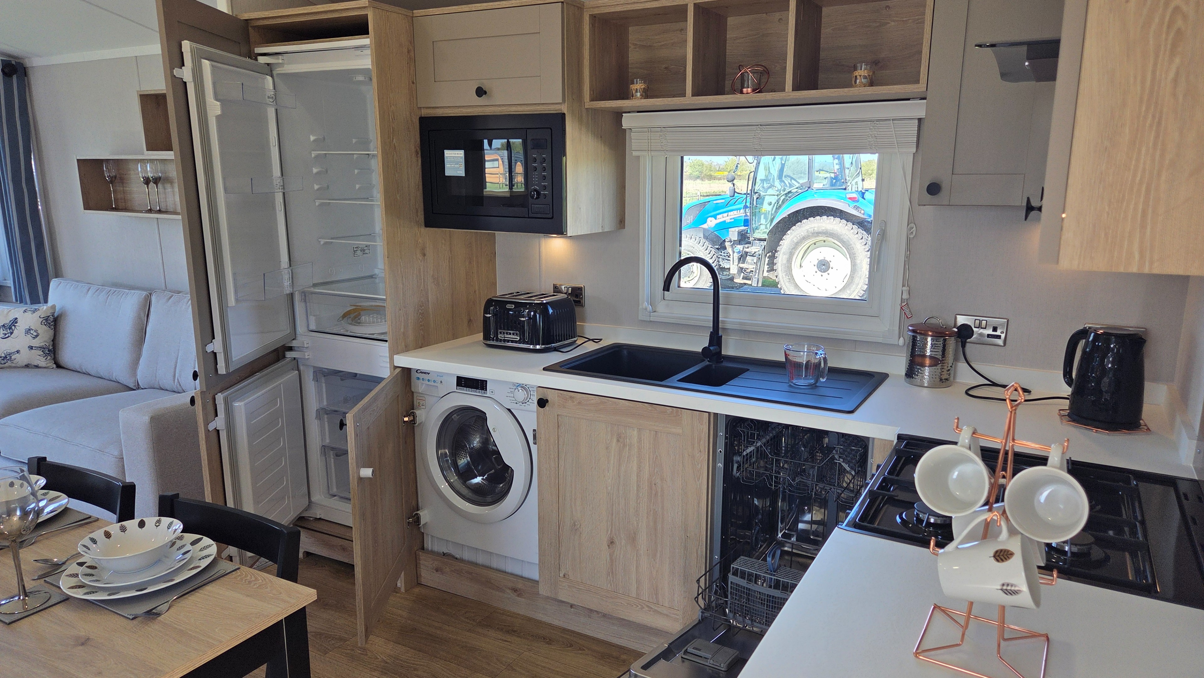 Photo of Sunseeker Sandgate 2026 (Villa)