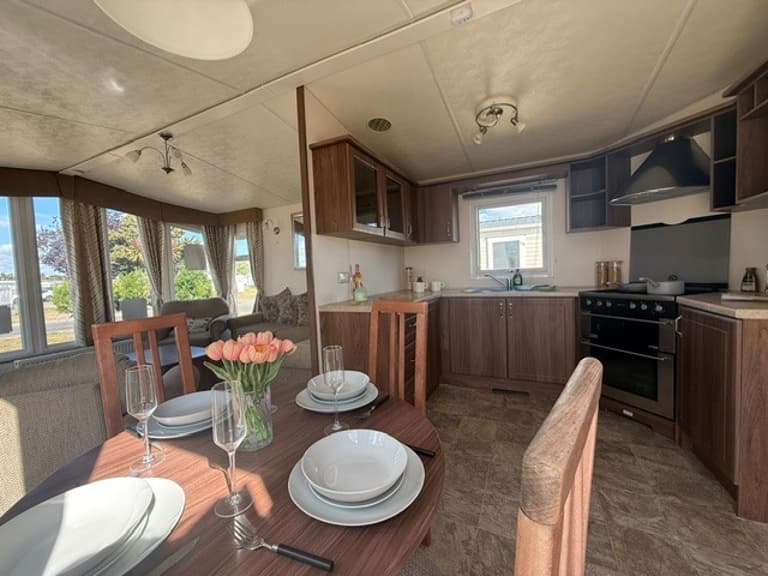 Delta-Thornton-2015-CAR0053348-147528023.jpeg