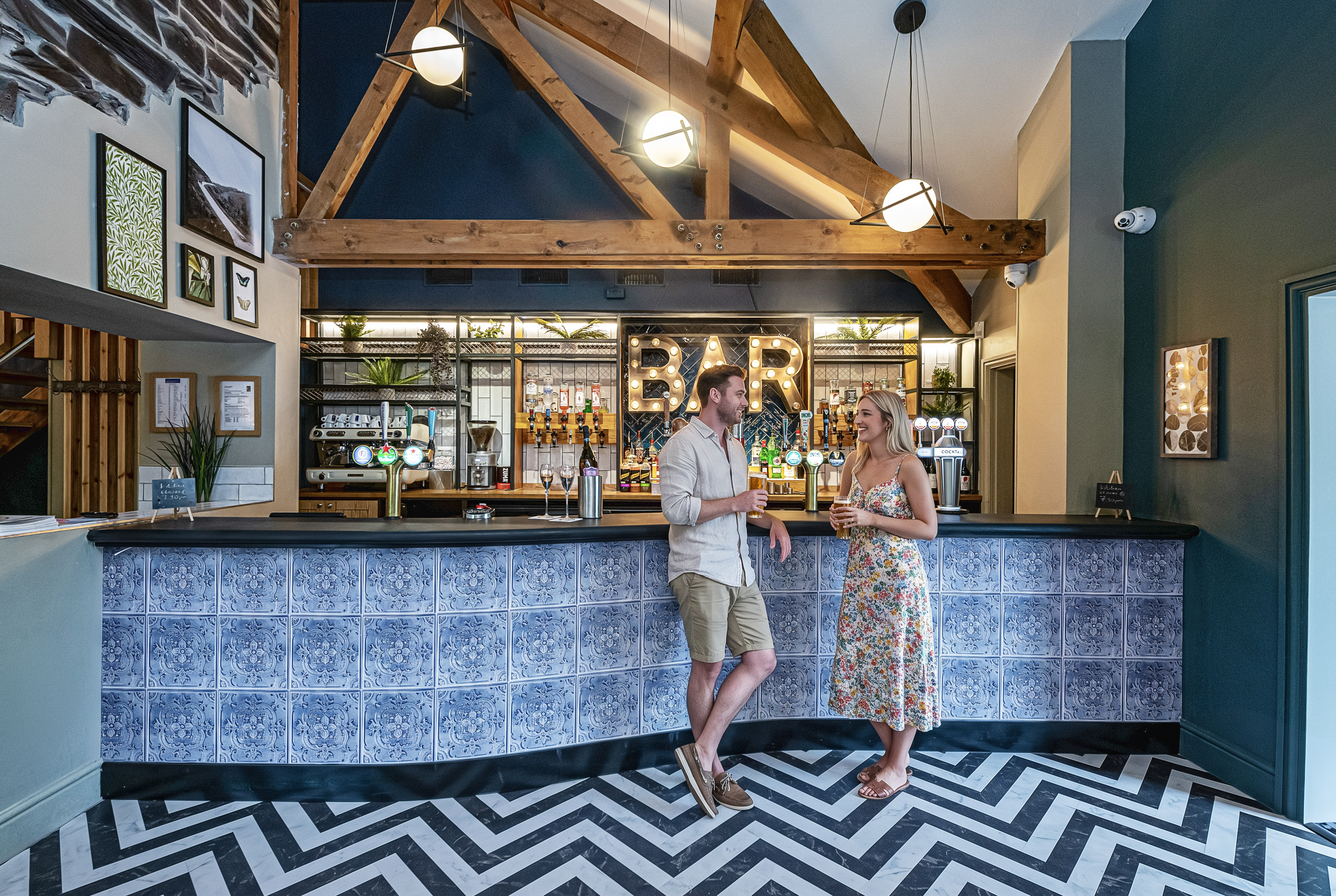 Restaurant & bar