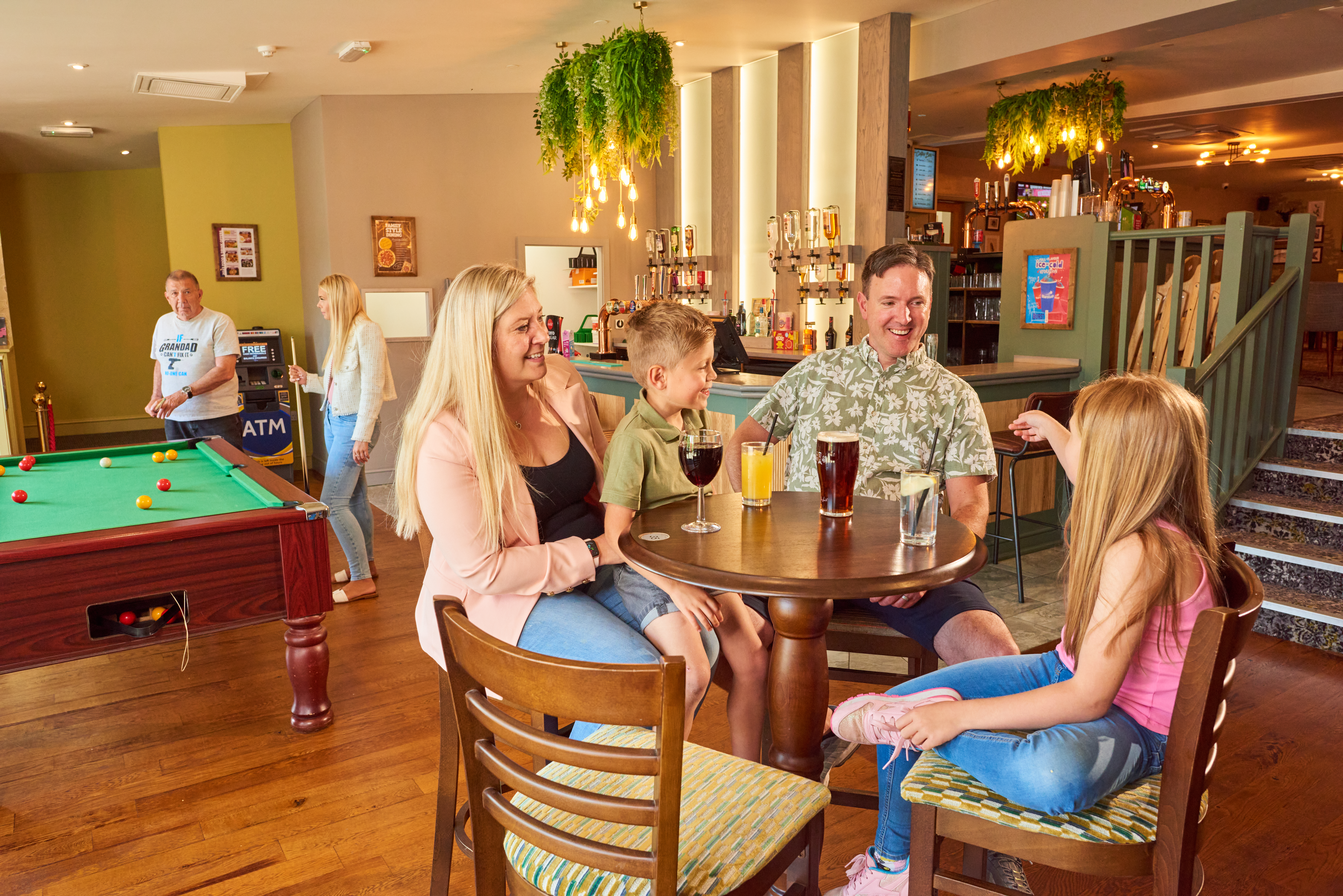 Family friendly restaurant and bar