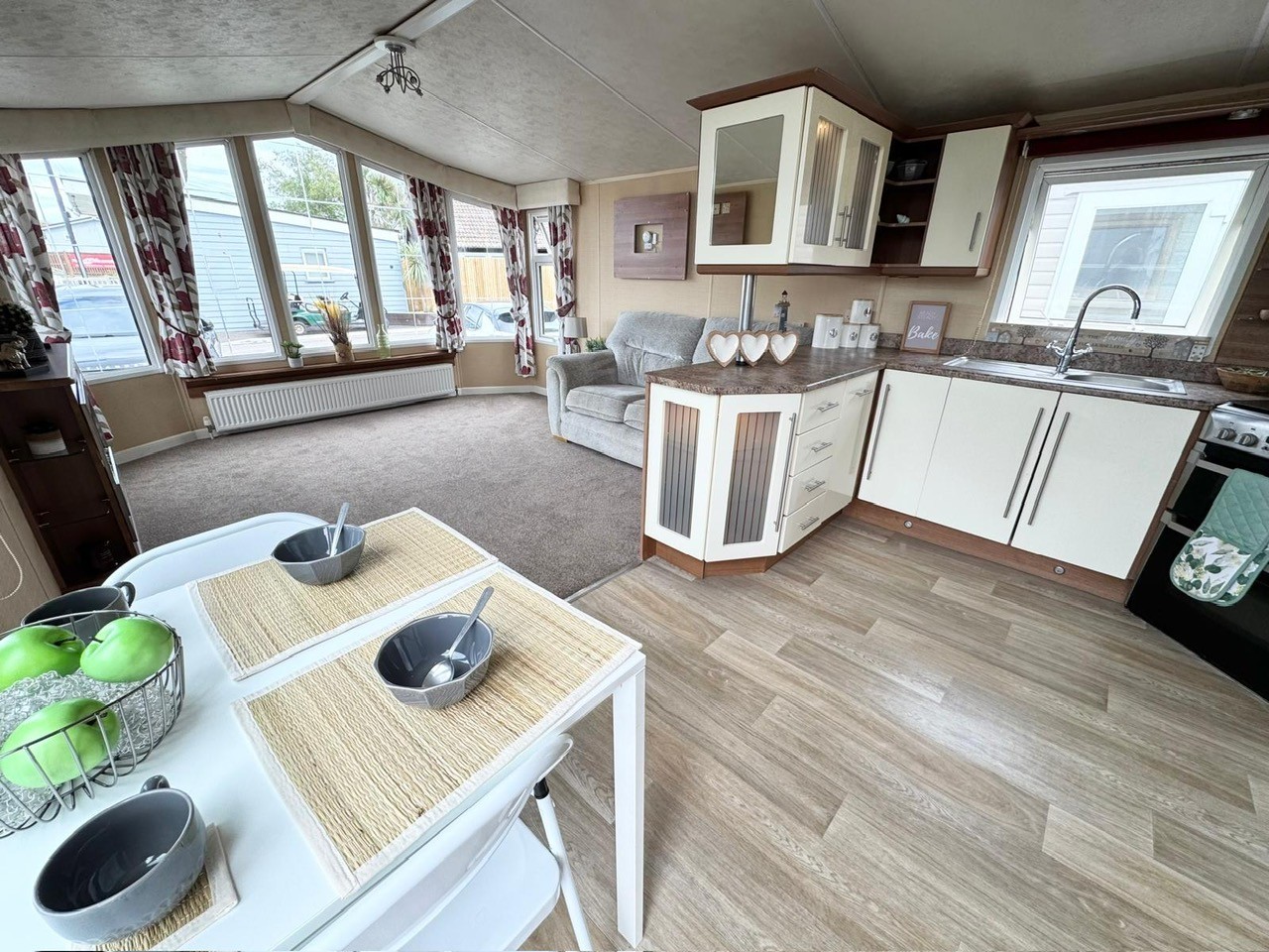 Photo of Willerby Aspen 2010 (Static Caravan)