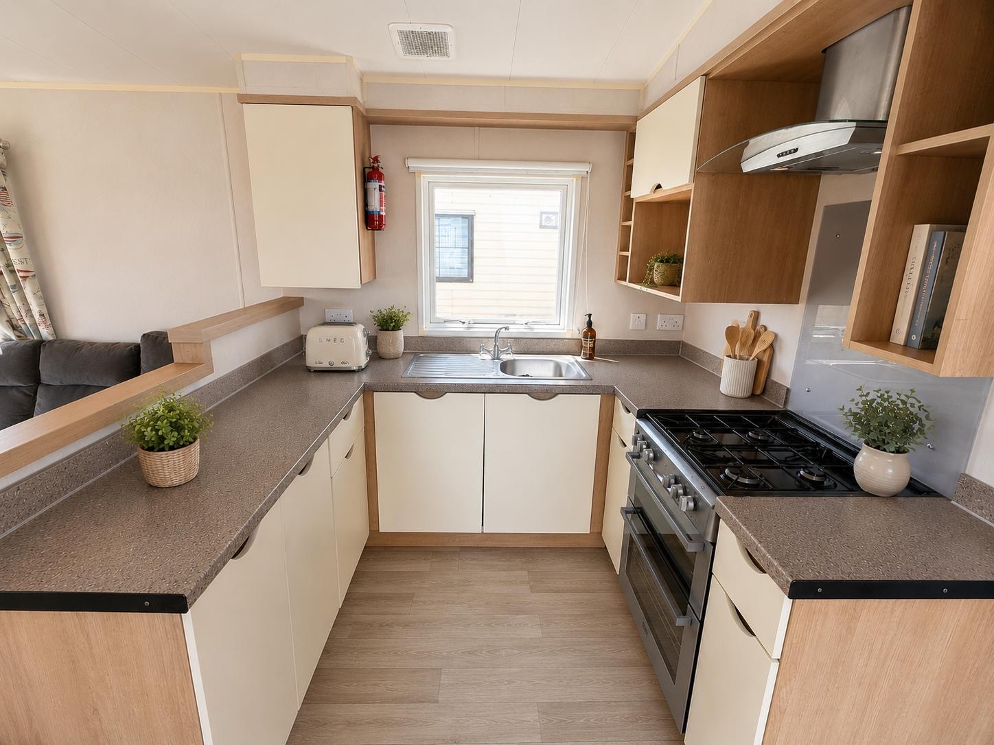 Photo of Willerby Avonmore 2014 (Static Caravan)