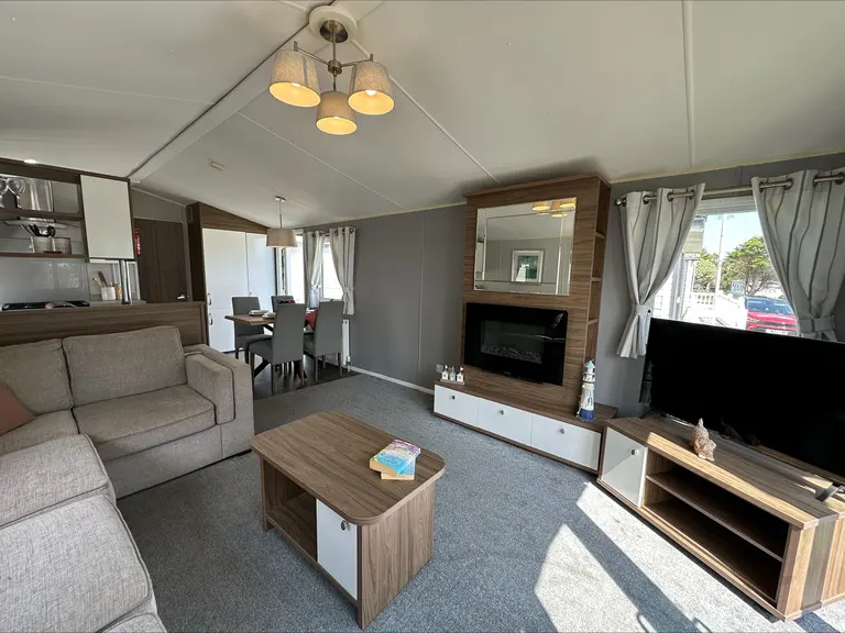 Willerby-Avonmore-2019-CAR0064964-143035138.jpeg