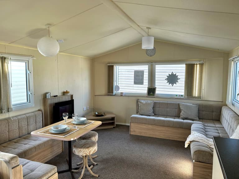 Willerby-Etchingham-2016-CAR0021809-150993485.jpeg