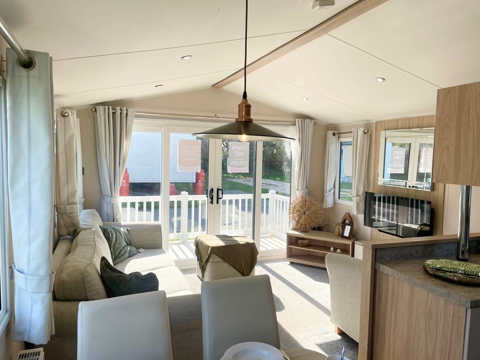 Photo of Willerby Lamberhurst 2022 (Static Caravan)