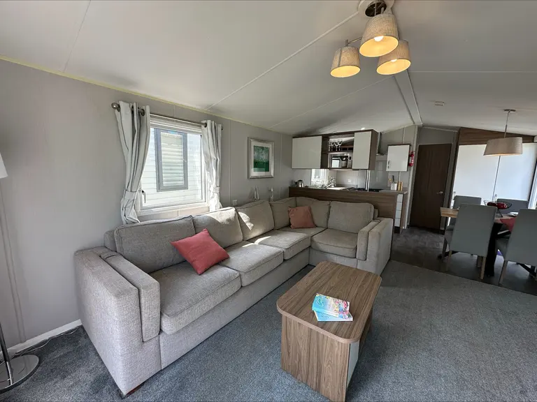 Willerby-Avonmore-2019-CAR0064964-143035146.jpeg