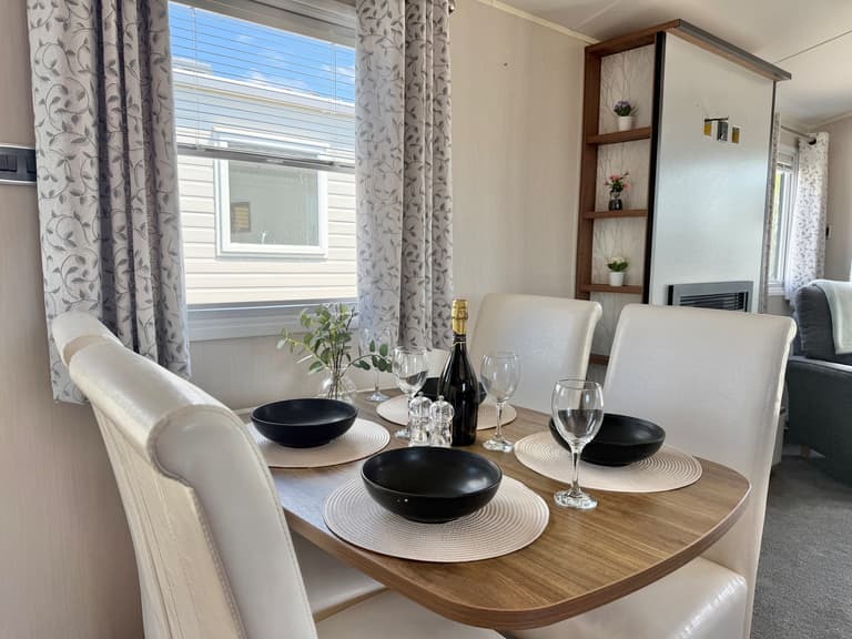 Willerby-Avonmore-2018-CAR0063419-141574023.jpeg