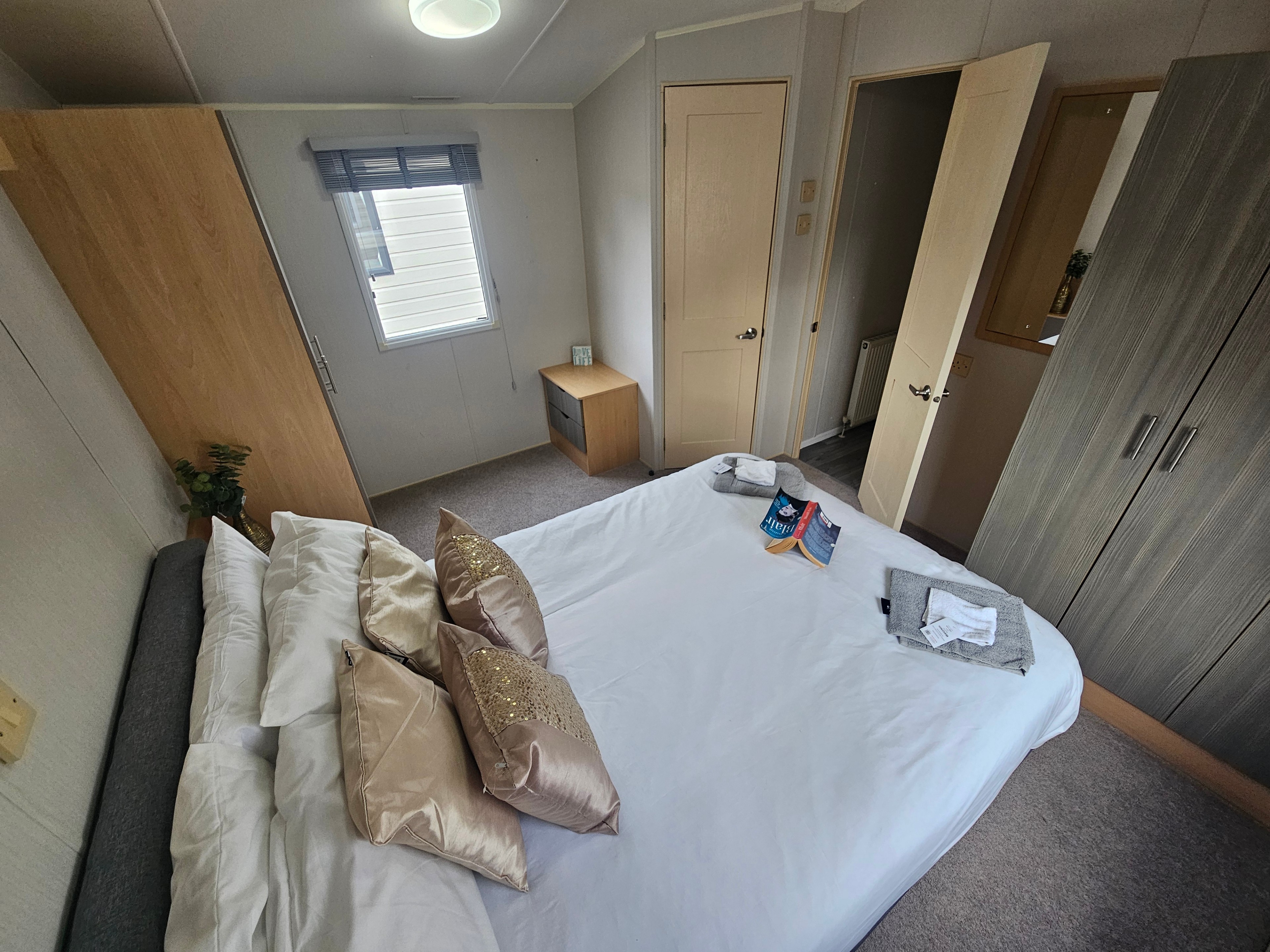 Photo of Willerby Caledonia 2016 (Static Caravan)