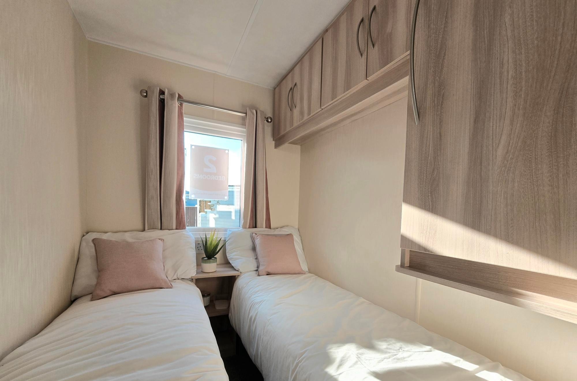 Photo of Arronbrook Topaz 2017 (Static Caravan)
