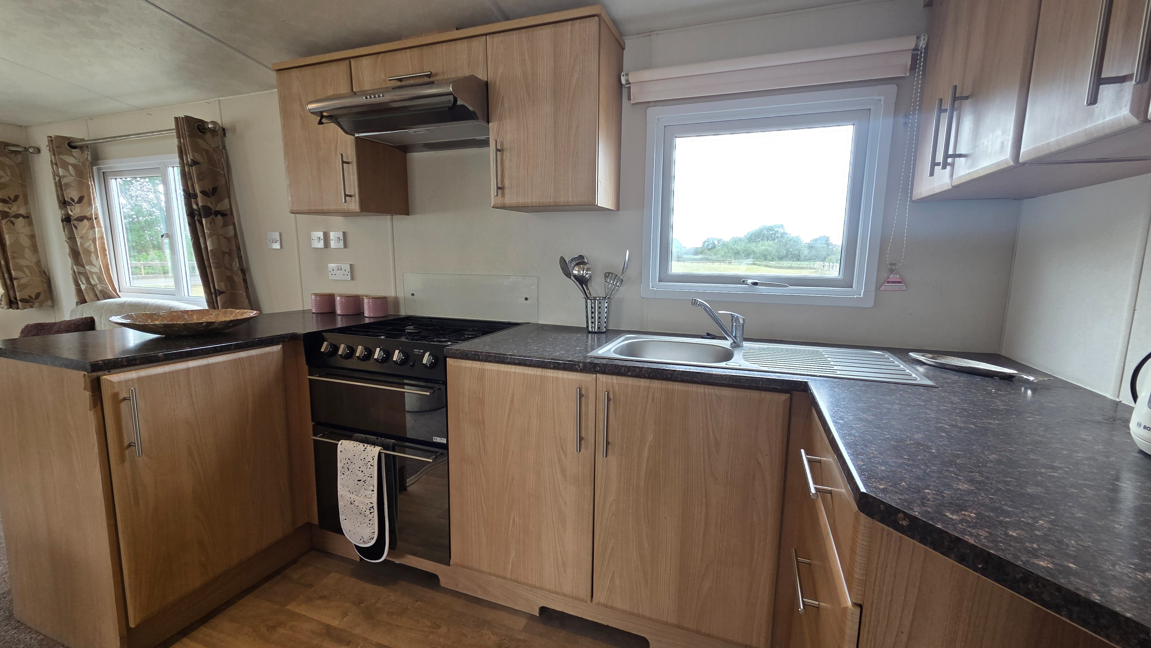 Photo of Delta Sapphire 2017 (Static Caravan)