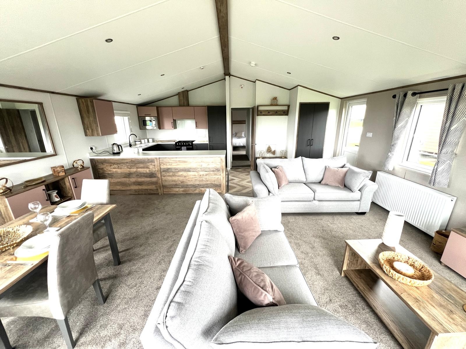 Photo of Willerby Horsham 2024 (Luxury Lodge)
