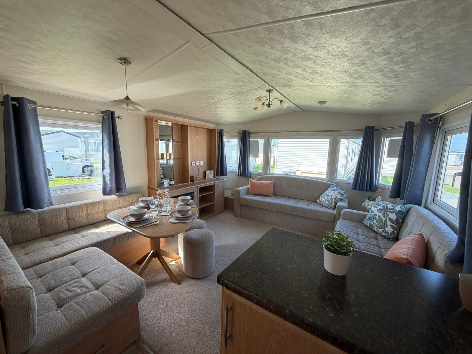 Delta Sapphire 2018 (Static Caravan) Accommodation in Fareham