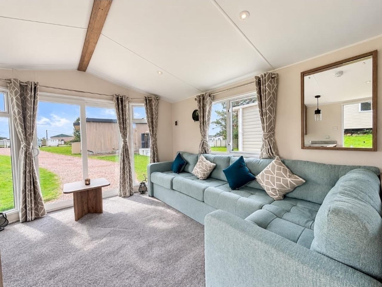 Willerby-Brookwood-2026-CAR0065087-150126790.jpeg