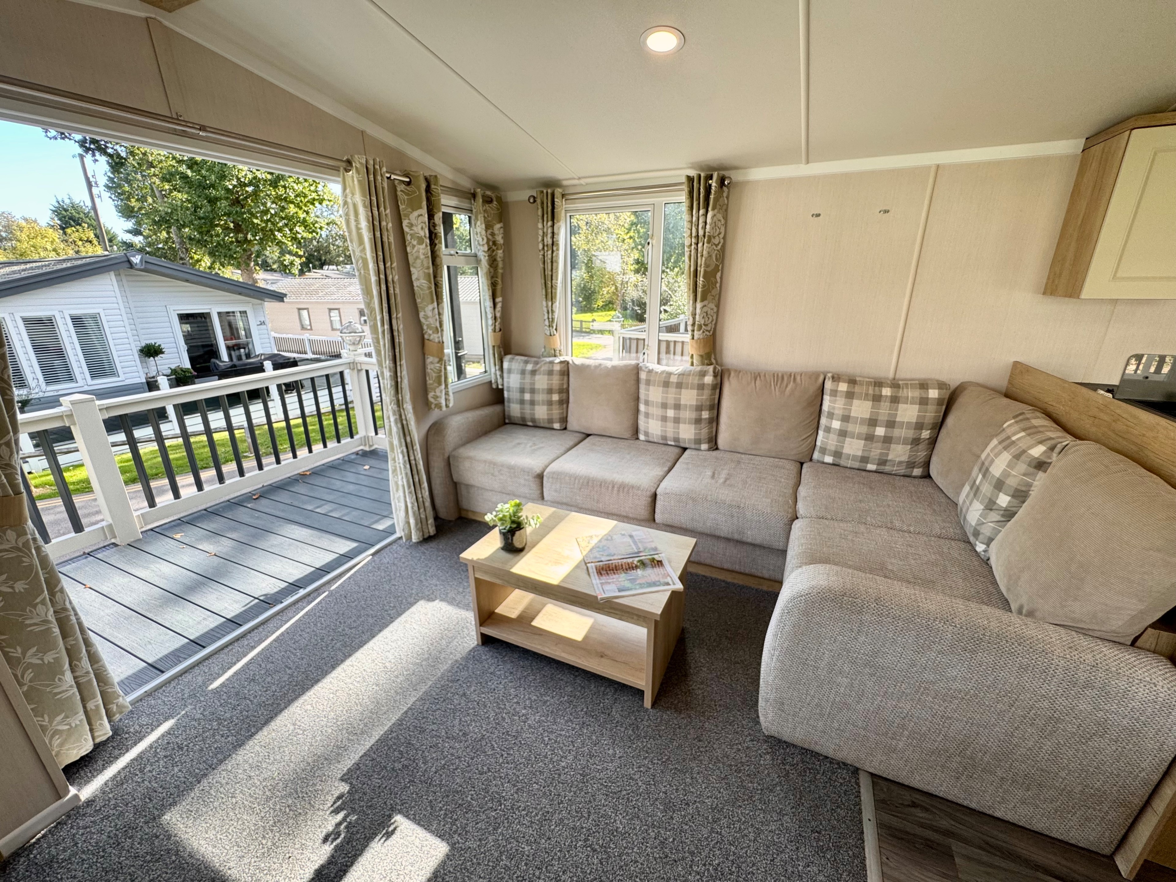 Photo of Swift Burgundy 2019 (Static Caravan)