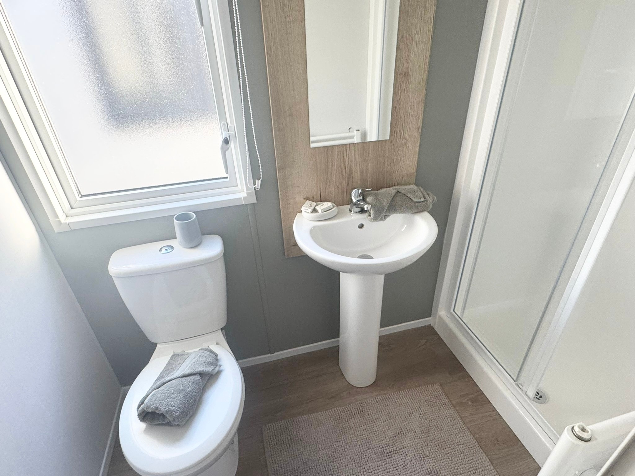 Photo of Willerby Midhurst 2024 (Static Caravan)
