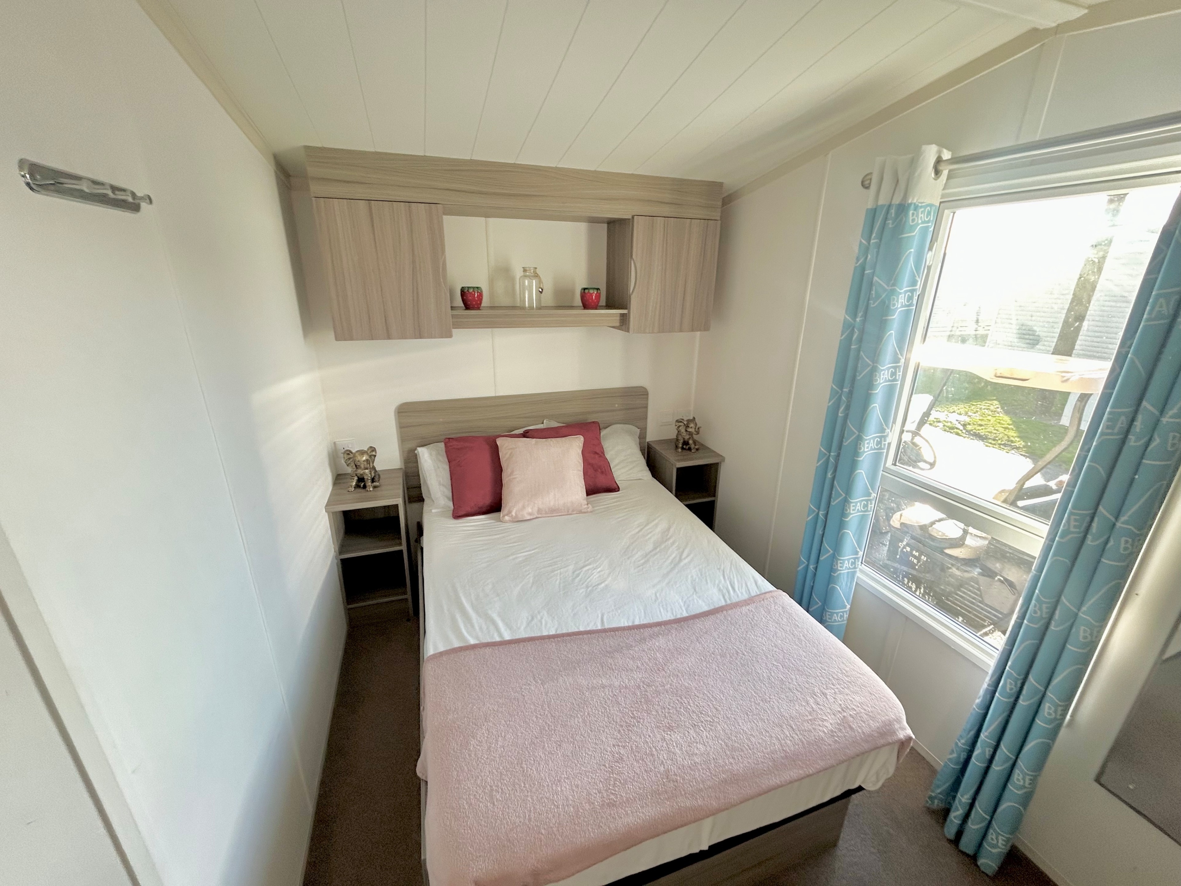 Photo of Swift Burgundy 2014 (Static Caravan)