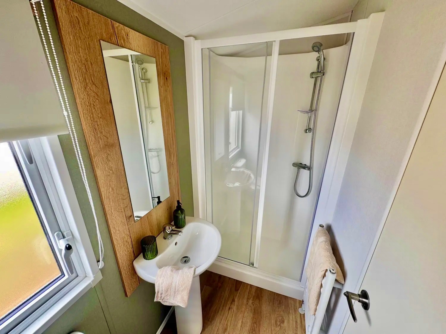 Photo of Willerby Midhurst 2024 (Static Caravan)