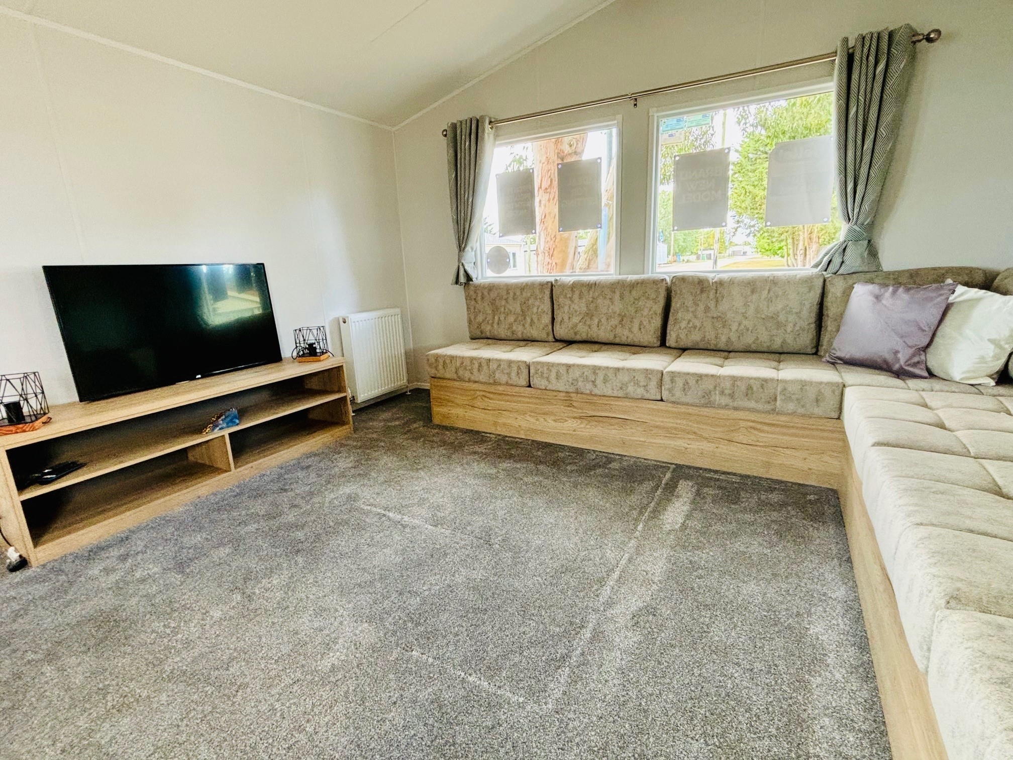 Photo of Willerby Midhurst 2024 (Static Caravan)