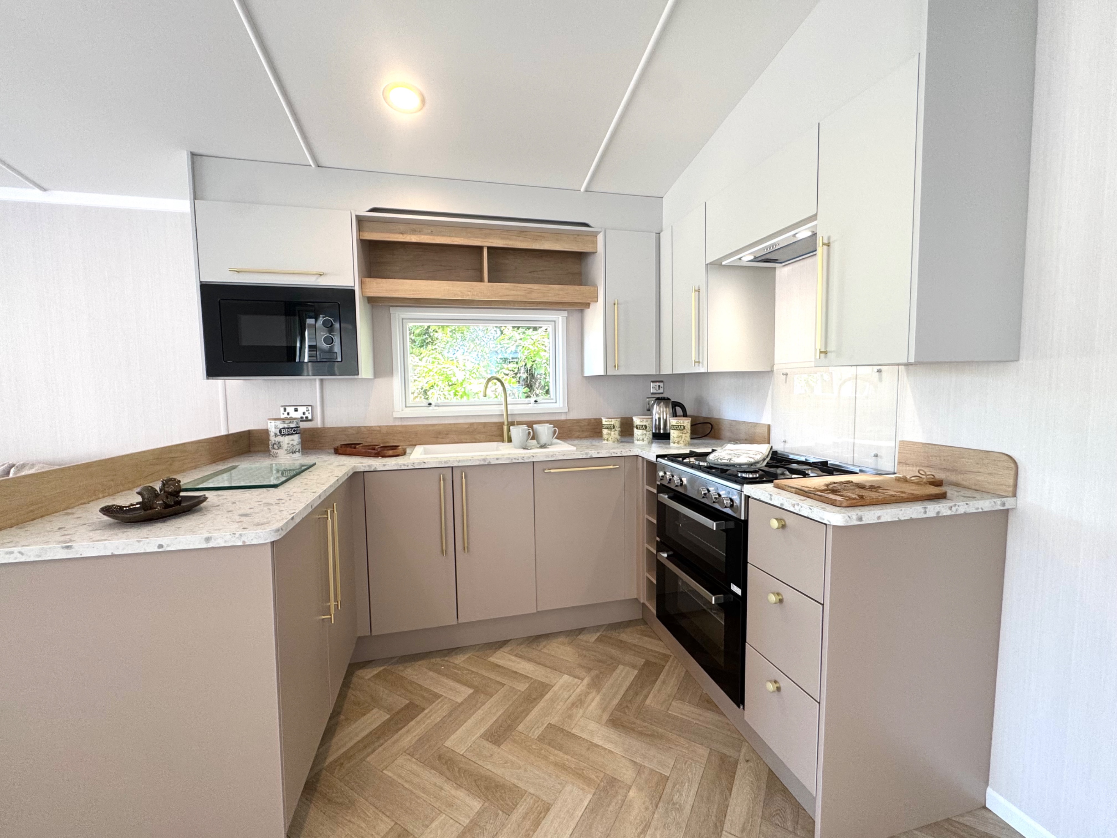 Photo of Swift Burgundy 2026 (Static Caravan)
