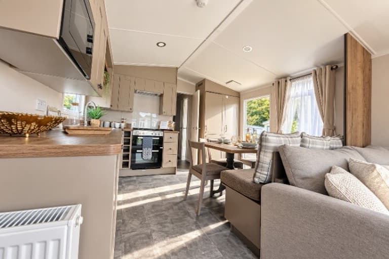 Swift-Morlaix-2026-CAR0065724-150108354.jpeg