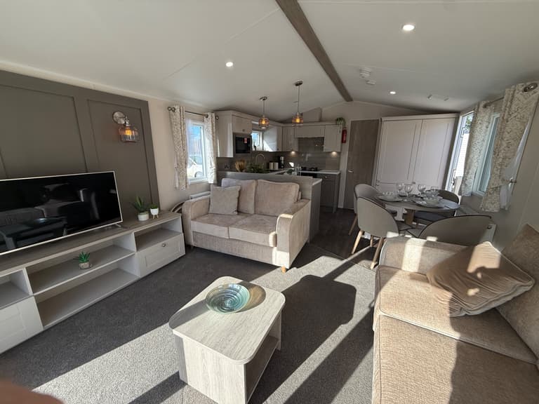 Willerby-Salisbury-2026-CAR0065237-151147655.jpeg