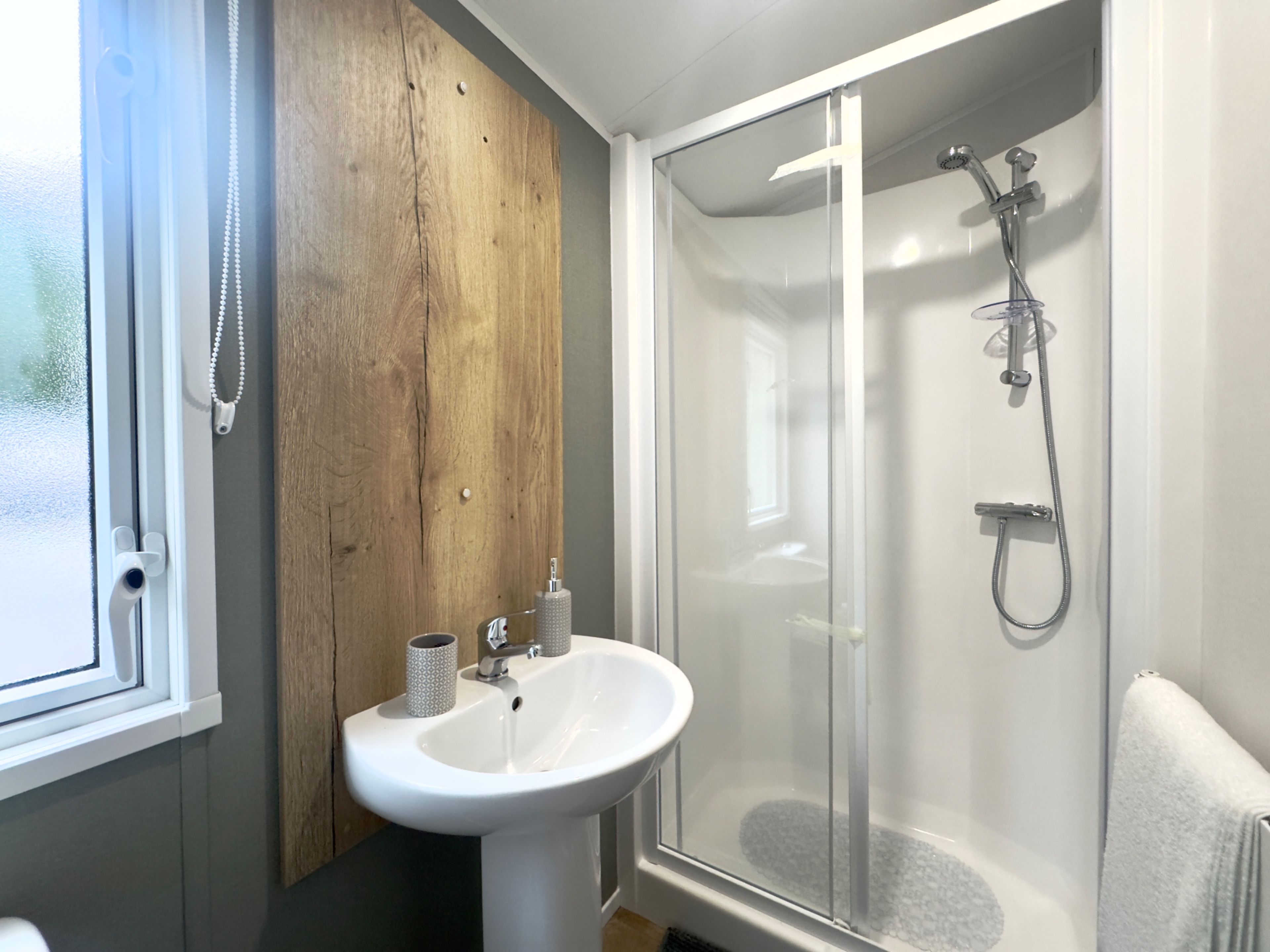 Photo of Willerby Midhurst 2024 (Static Caravan)