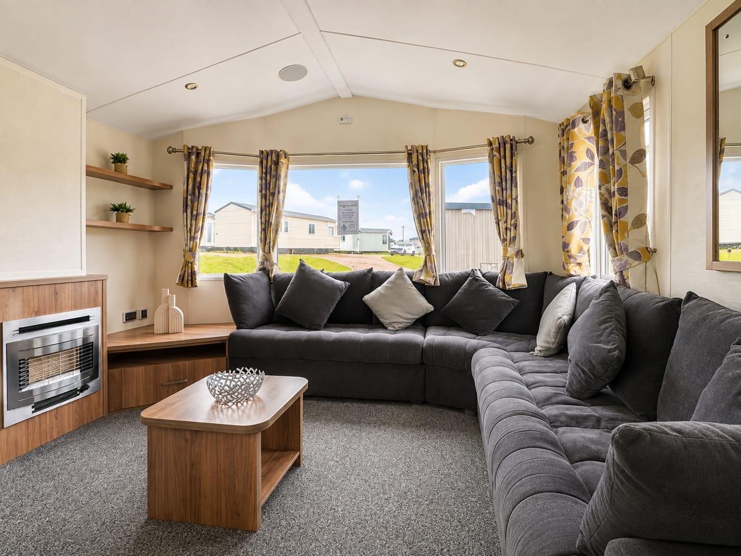 Willerby Rio Premier 2015 (Static Caravan) Accommodation in Lossiemouth