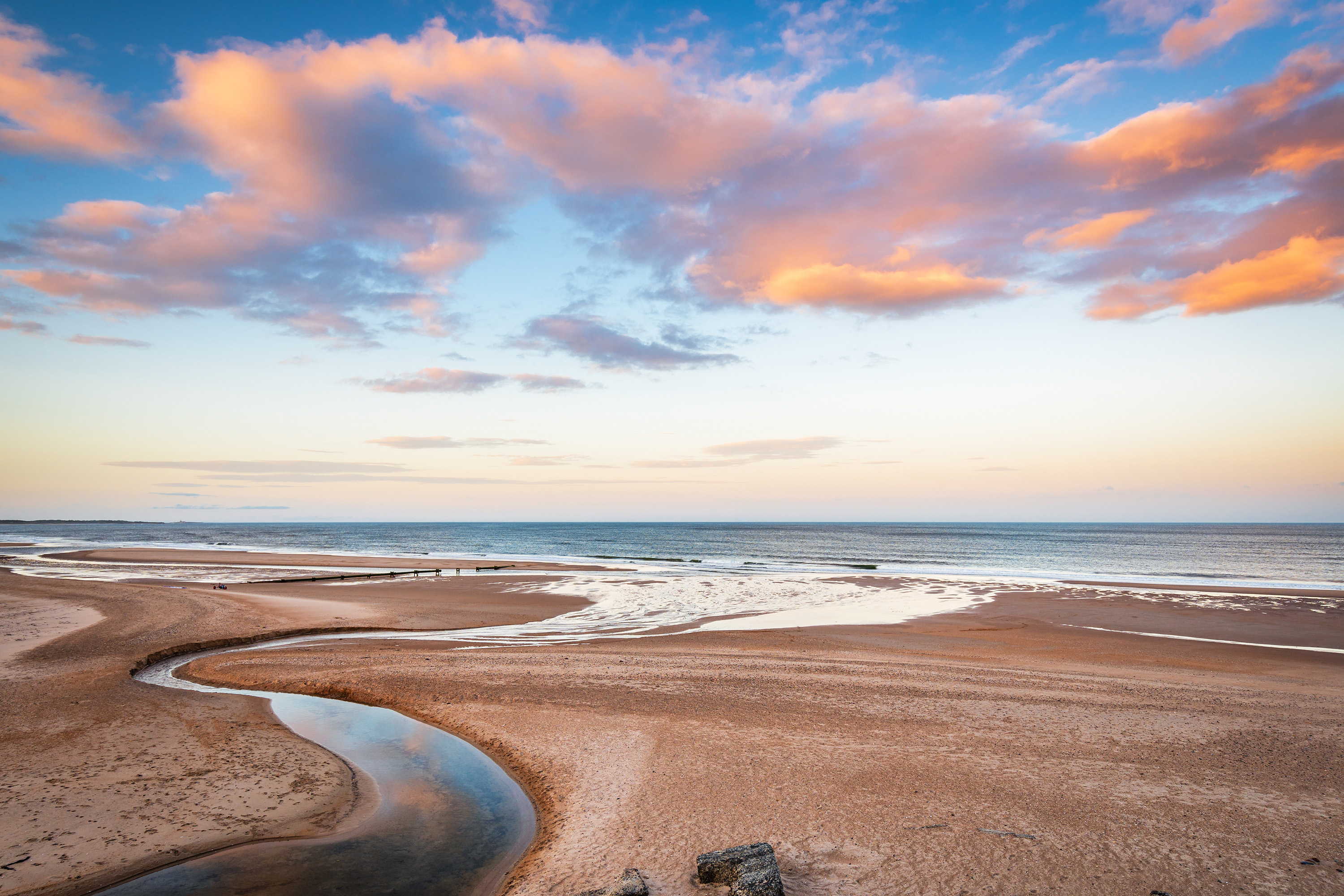 Druridge Bay, Amble
