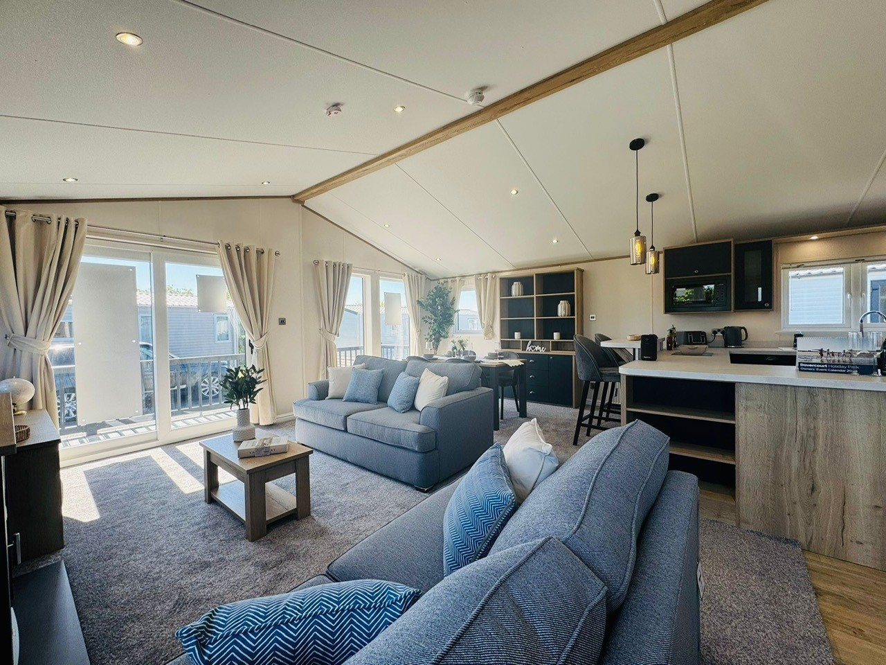 Photo of Willerby New Holland 2026 (Luxury Lodge)