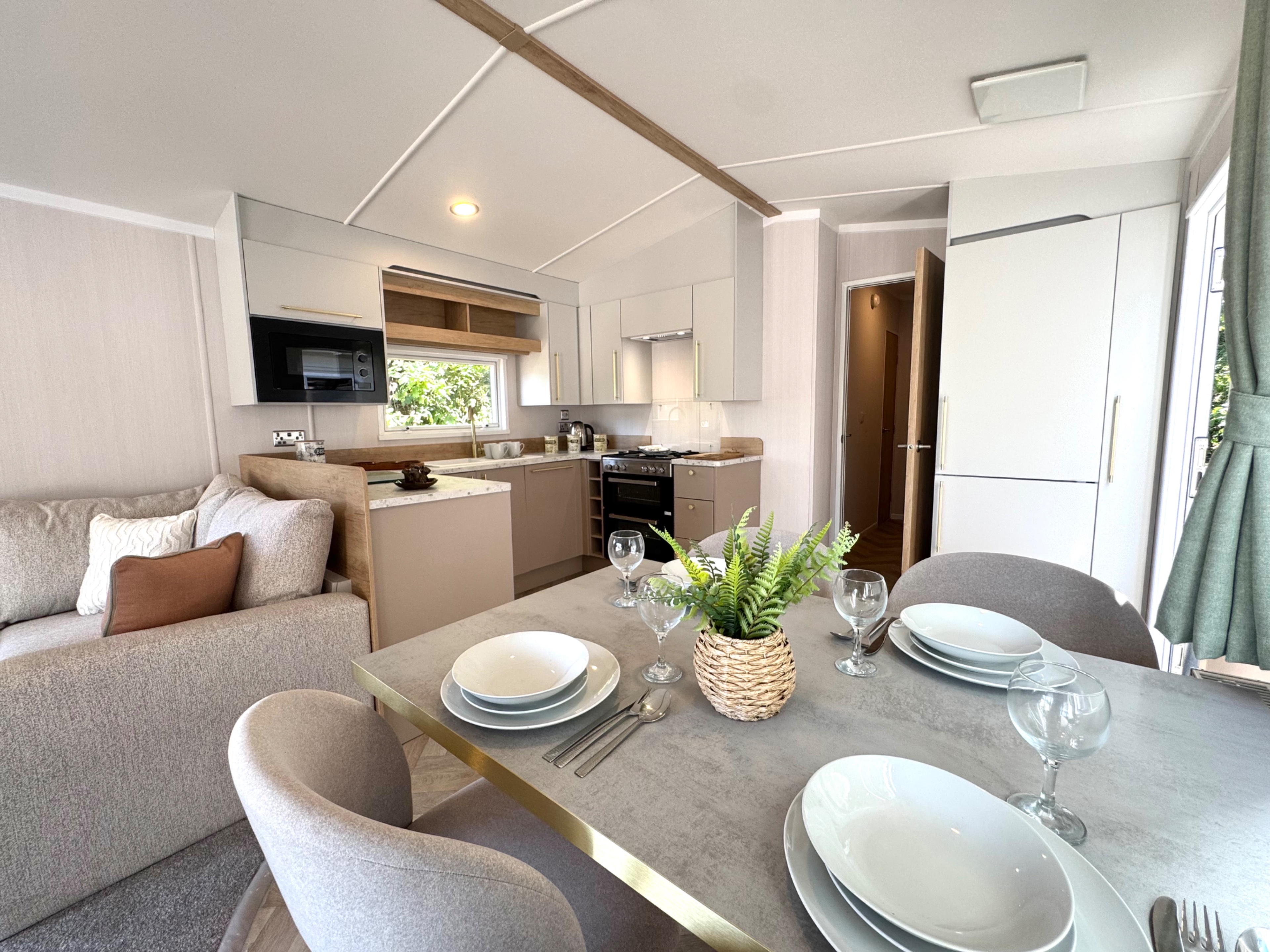 Photo of Swift Burgundy 2026 (Static Caravan)