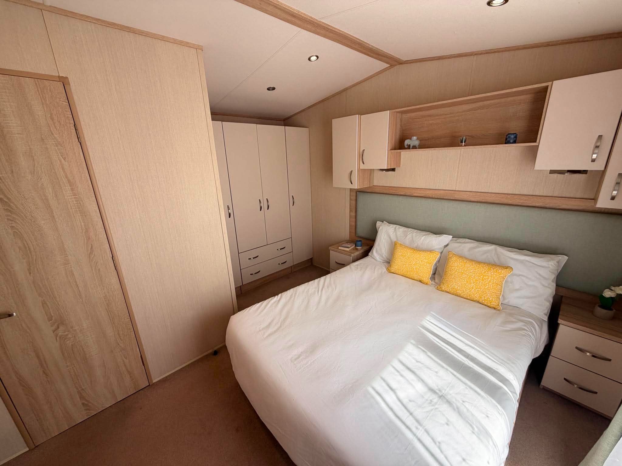 Photo of ABI Sunningdale Premier 2015 (Static Caravan)