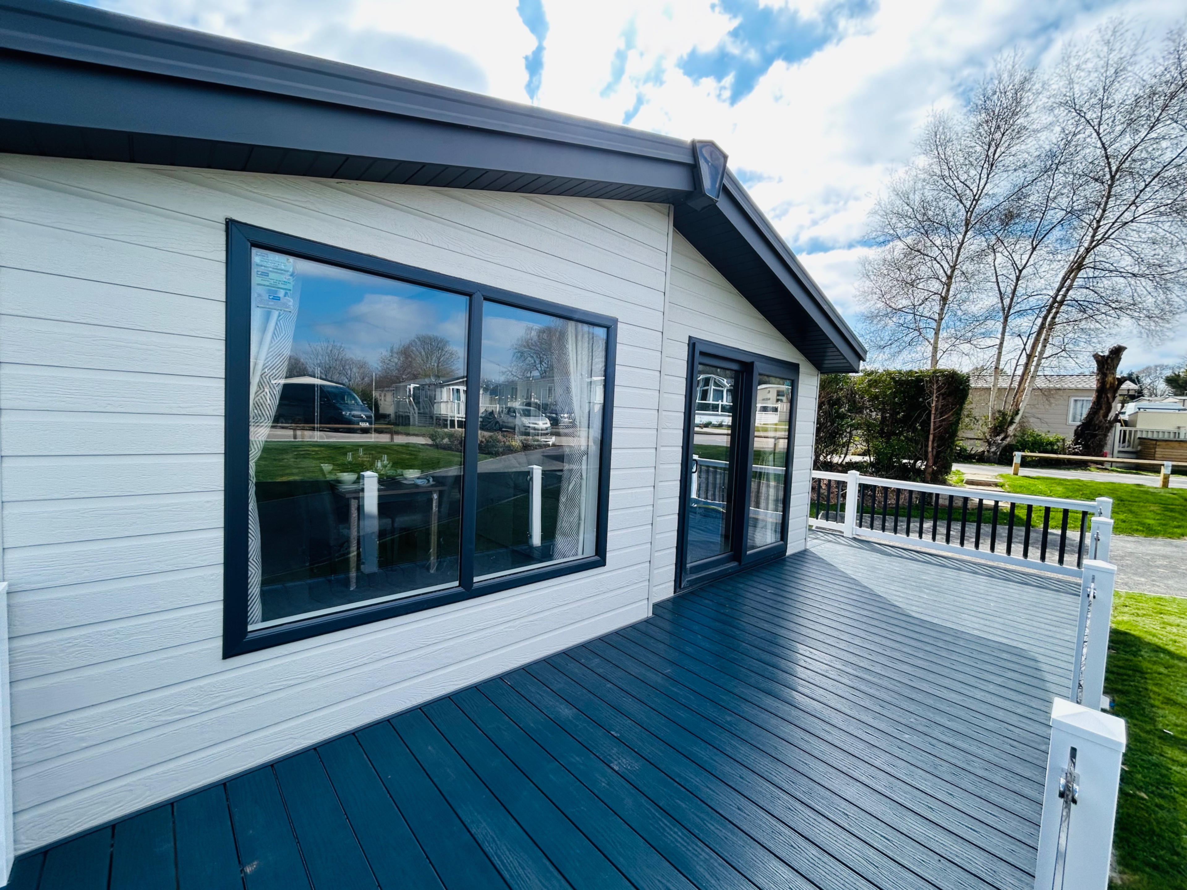 Photo of Willerby Horsham 2025 (Luxury Lodge)