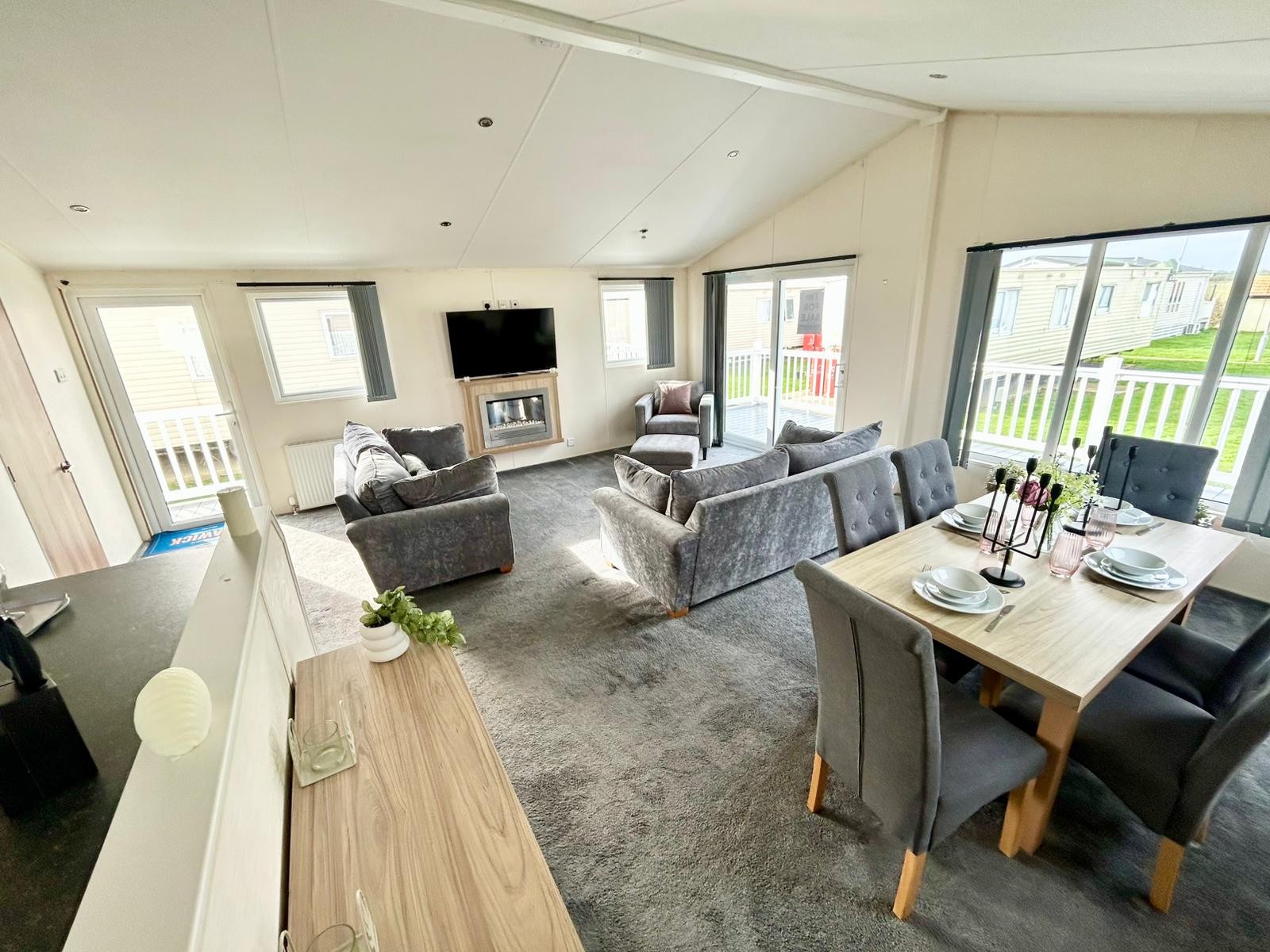 Photo of Willerby Cadence 2015 (Luxury Lodge)