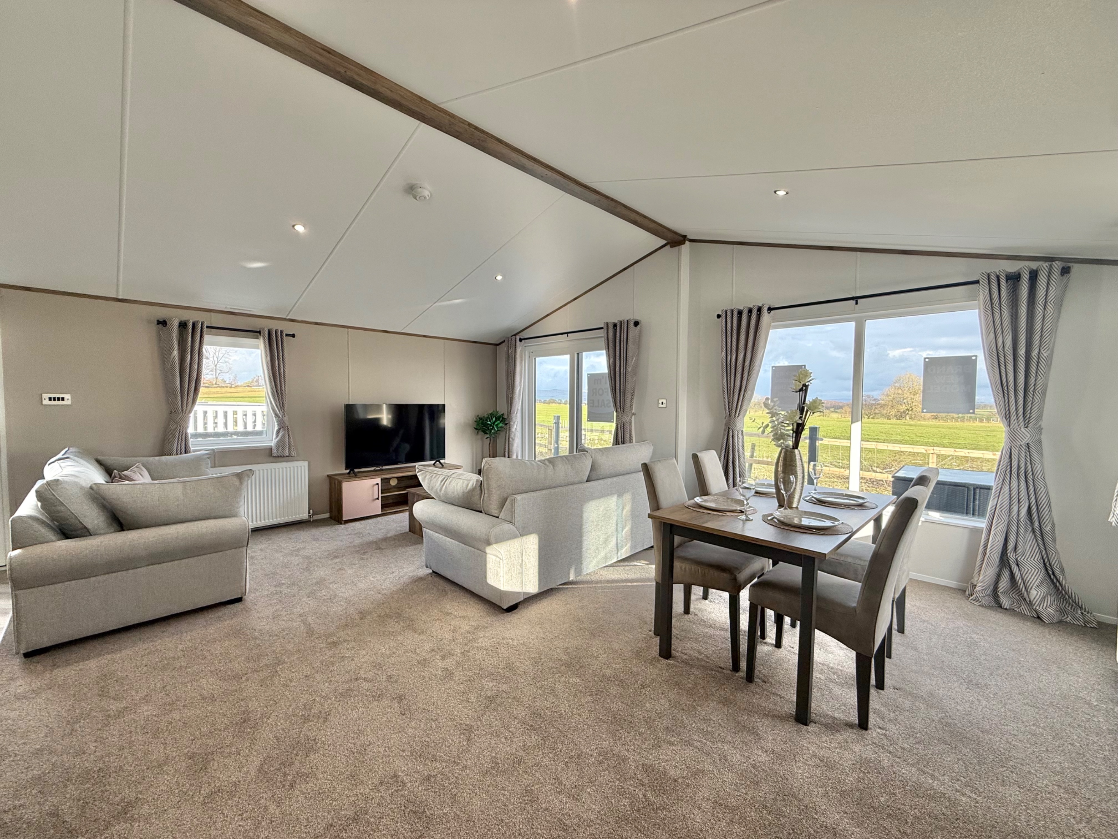 Photo of Willerby Horsham 2025 (Luxury Lodge)