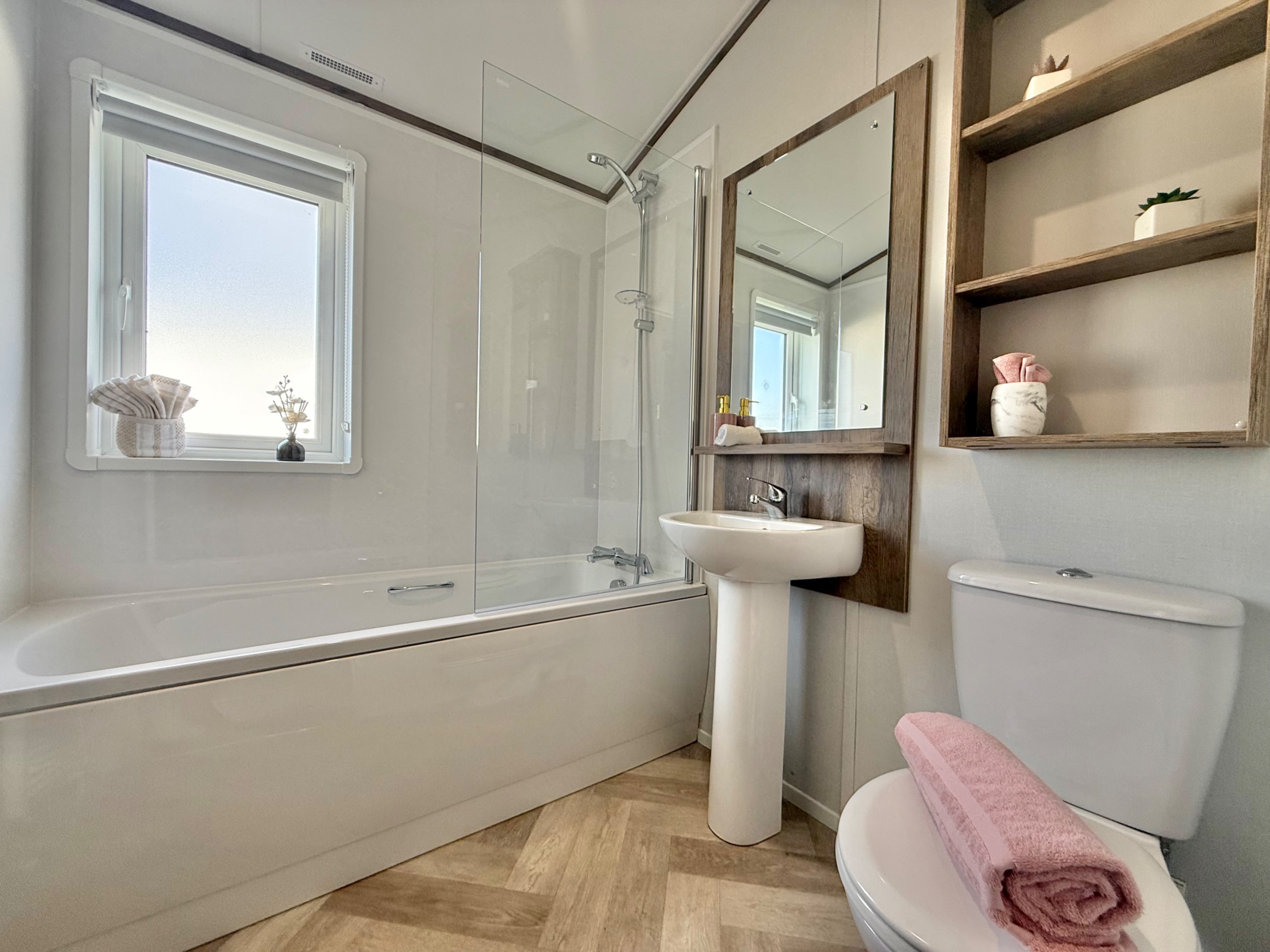 Photo of Willerby Horsham 2025 (Luxury Lodge)