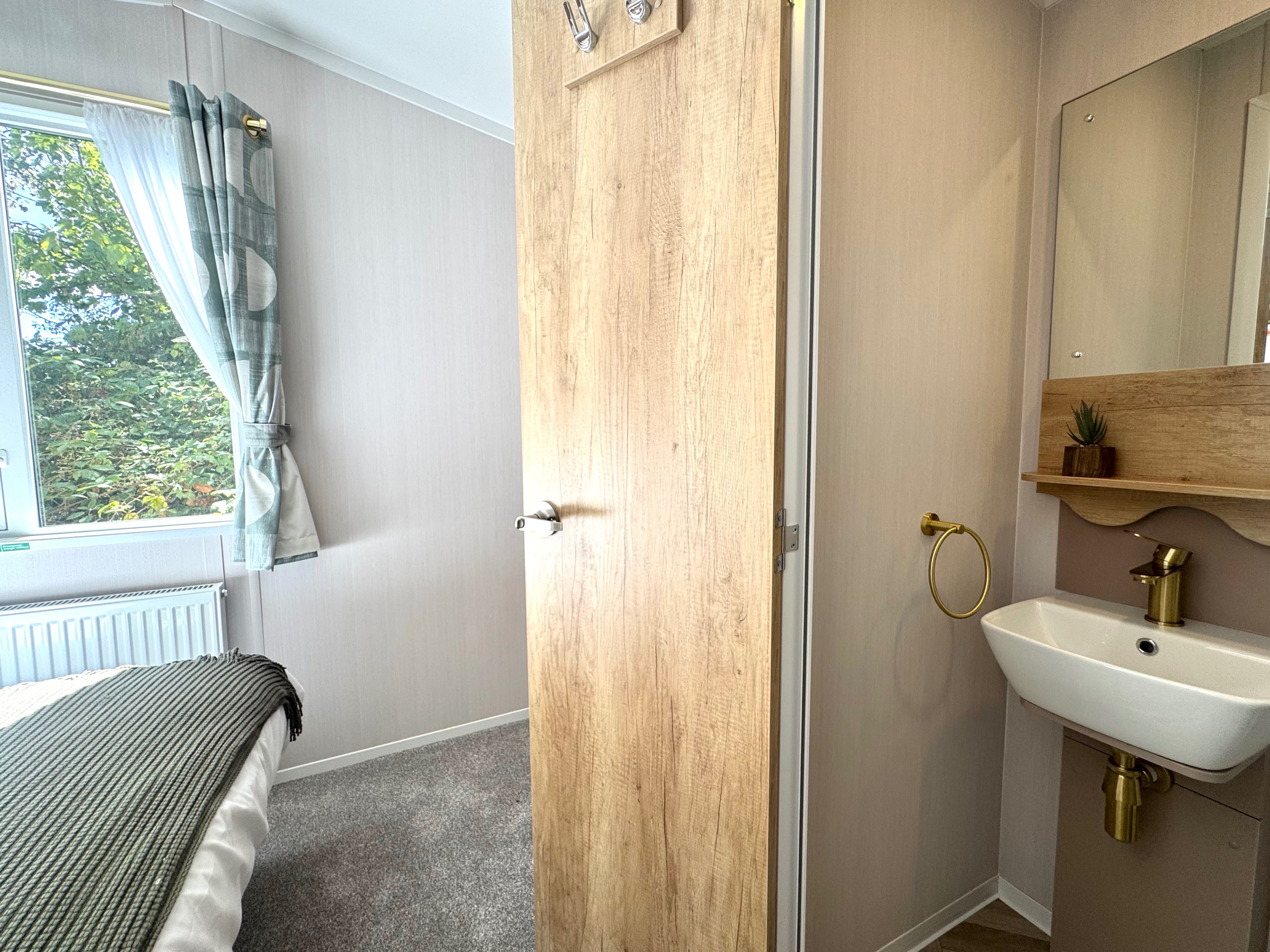 Photo of Swift Burgundy 2026 (Static Caravan)
